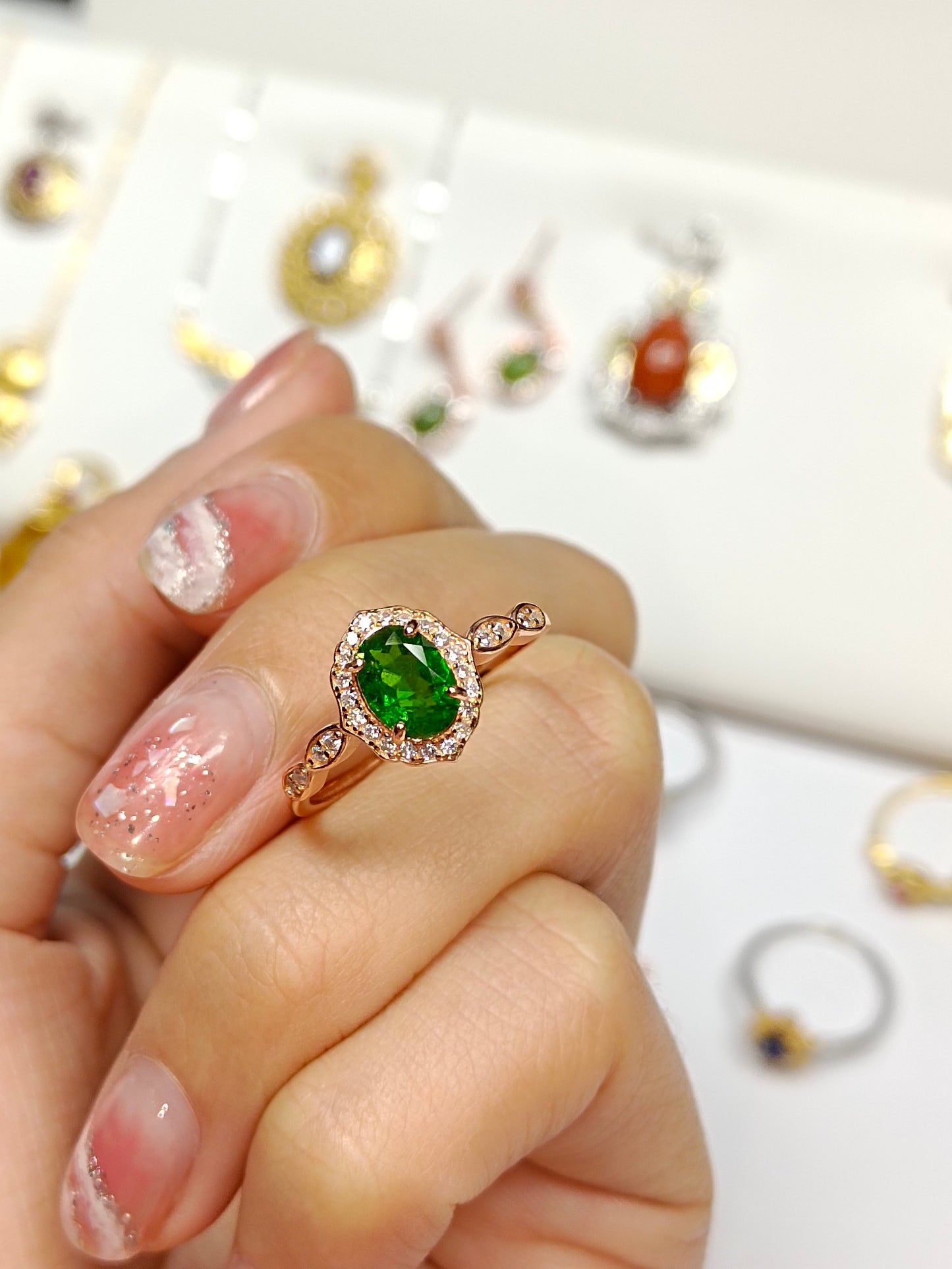 Cincin Diopside Tertanam Perak S925 - Perhiasan yang Dapat Disesuaikan