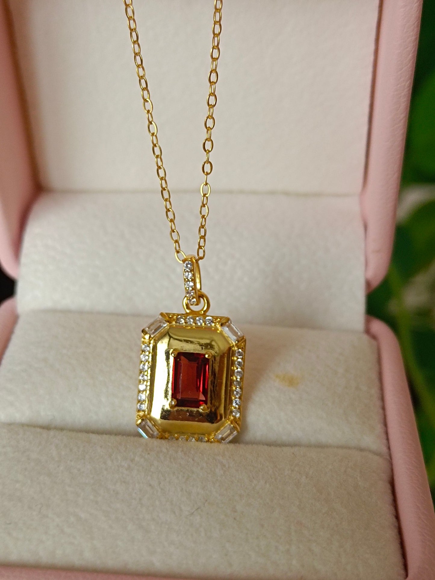 Geometric Square Pendant: S925 Silver Embedded with Garnet - Luxury Minimalist Jewelry