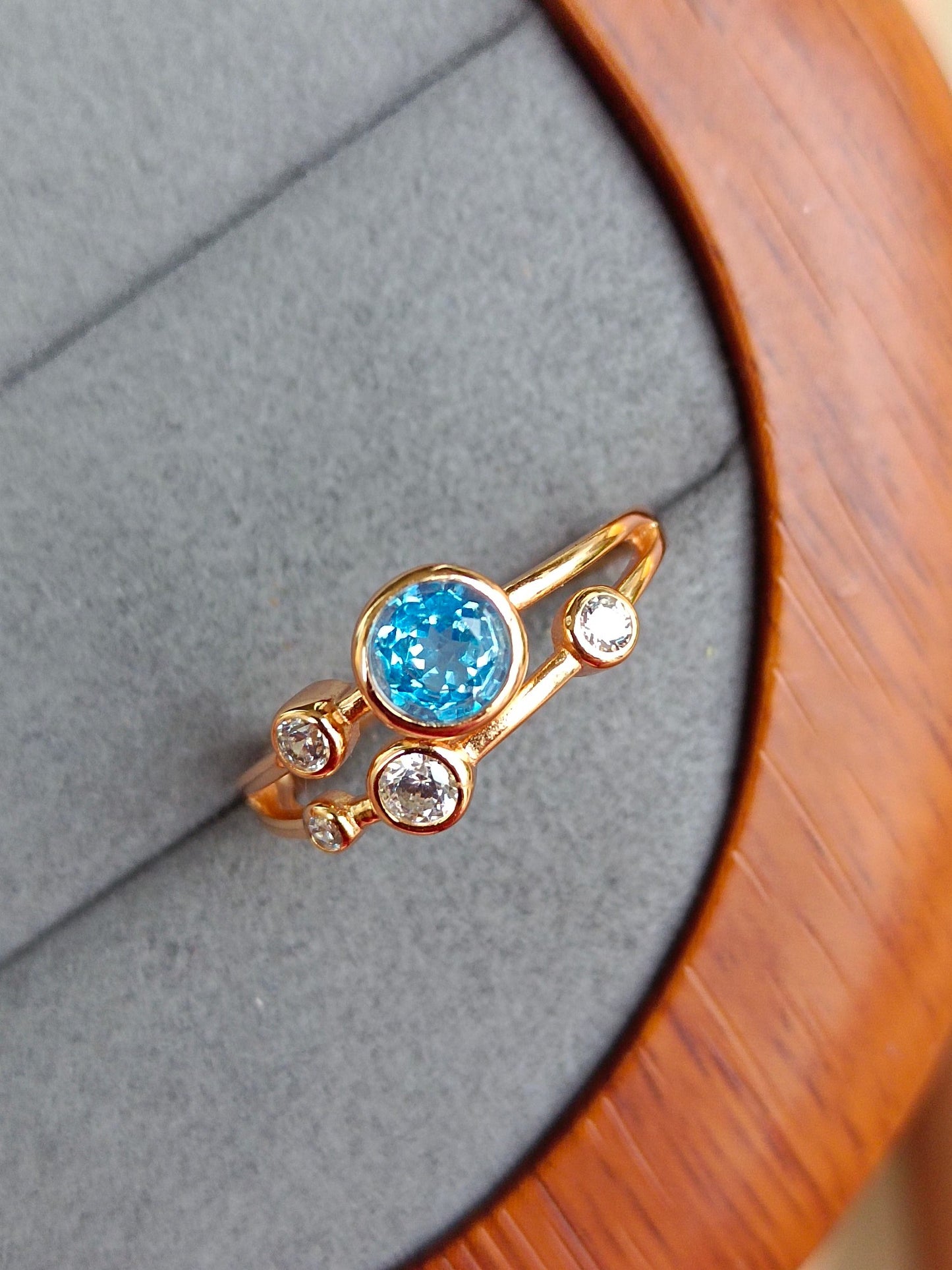 Natural Topaz Sweet Bubble Ring - Exquisite Jewelry for Your Delight