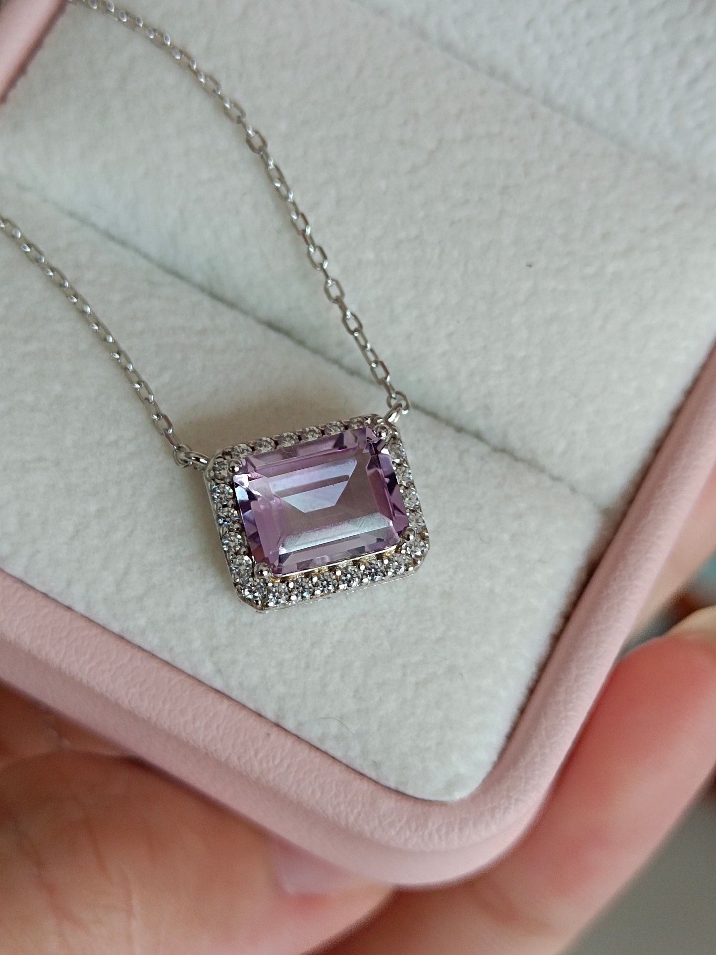 Kalung Amethyst Lavender Asli - Perhiasan Elegan dan Minimalis