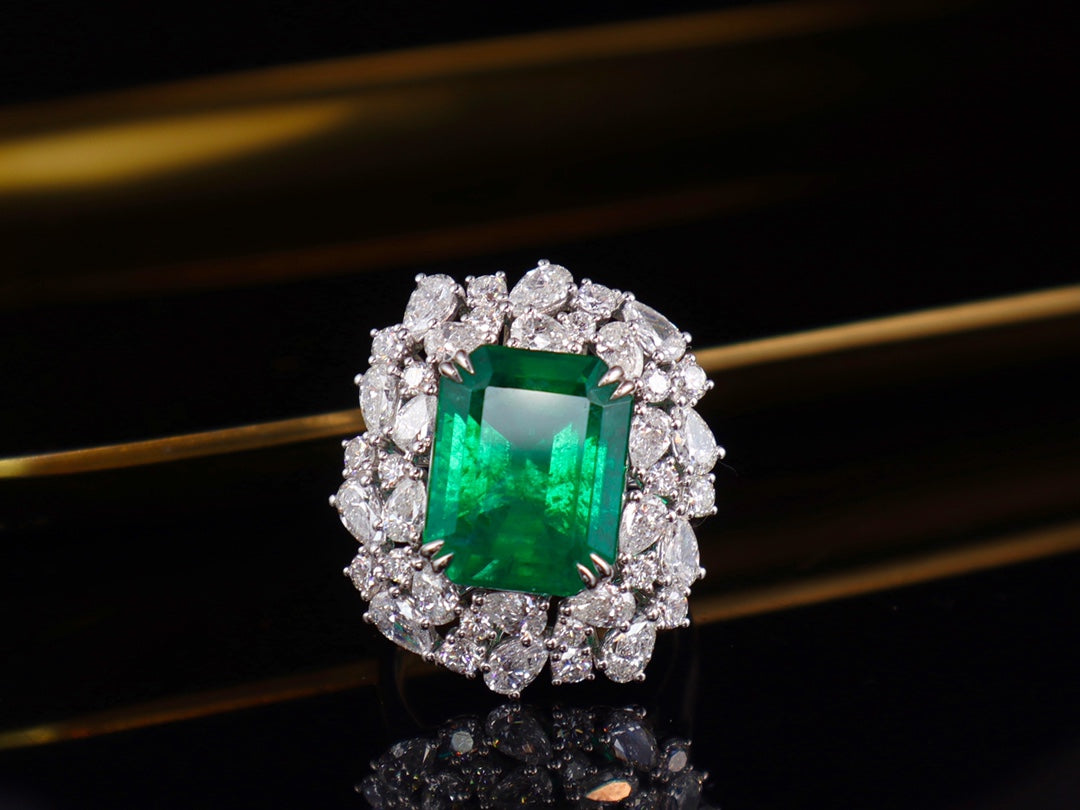 Emerald Pendant/Ring Convertible Jewelry - Vivid Green with International Certificate