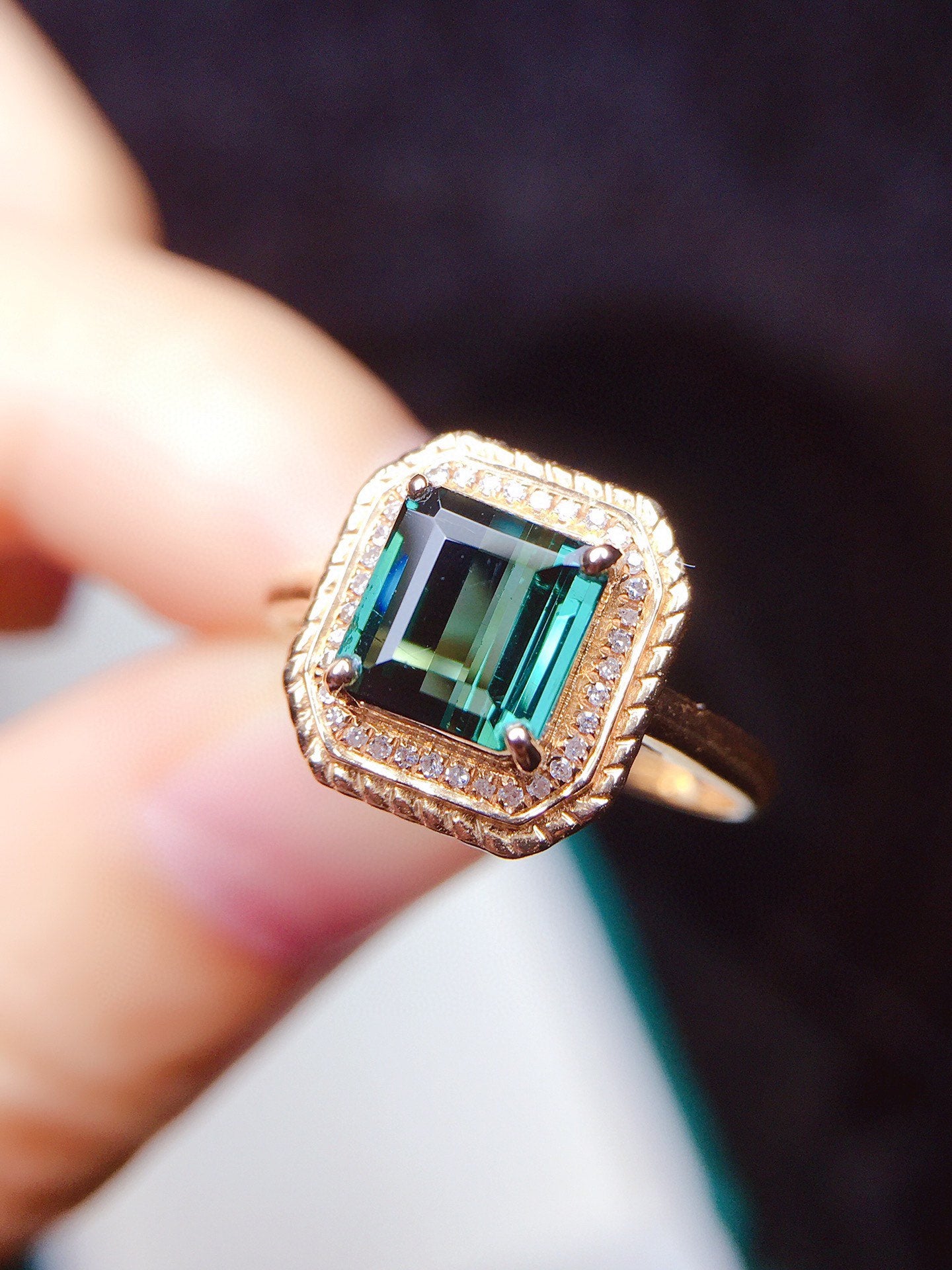 Natural Tourmaline Ring - Exquisite 18k Gold & Diamond Jewelry