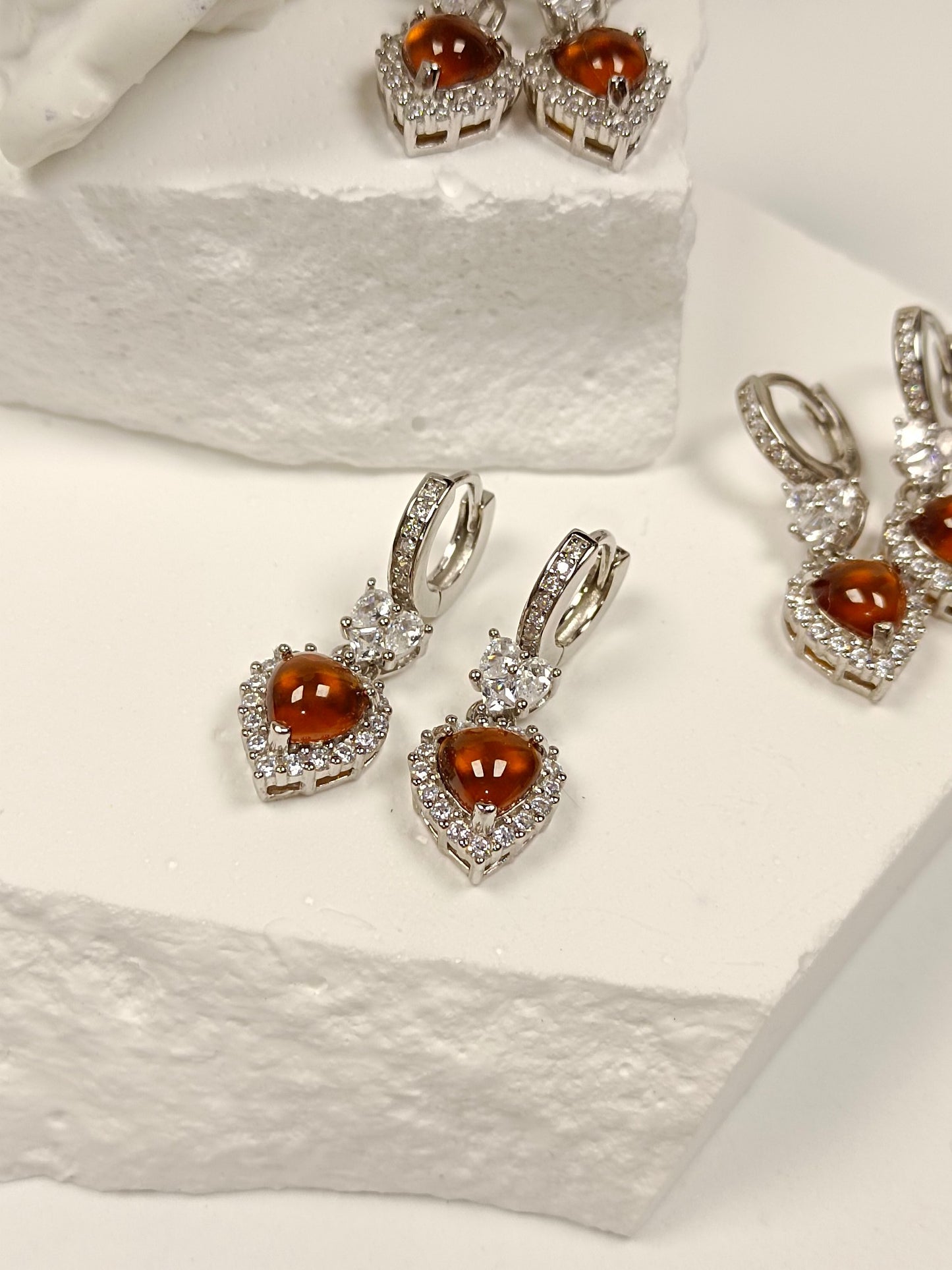 S925 Silver Heart-Shaped Earrings Embedded with Fine Mandarin Garnet - A Touch of Orange Elegance