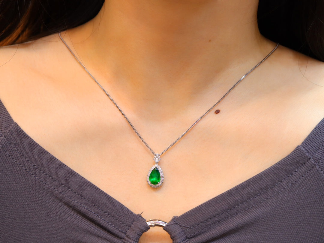 Emerald Pendant - Classic Drop Cut Design Jewelry