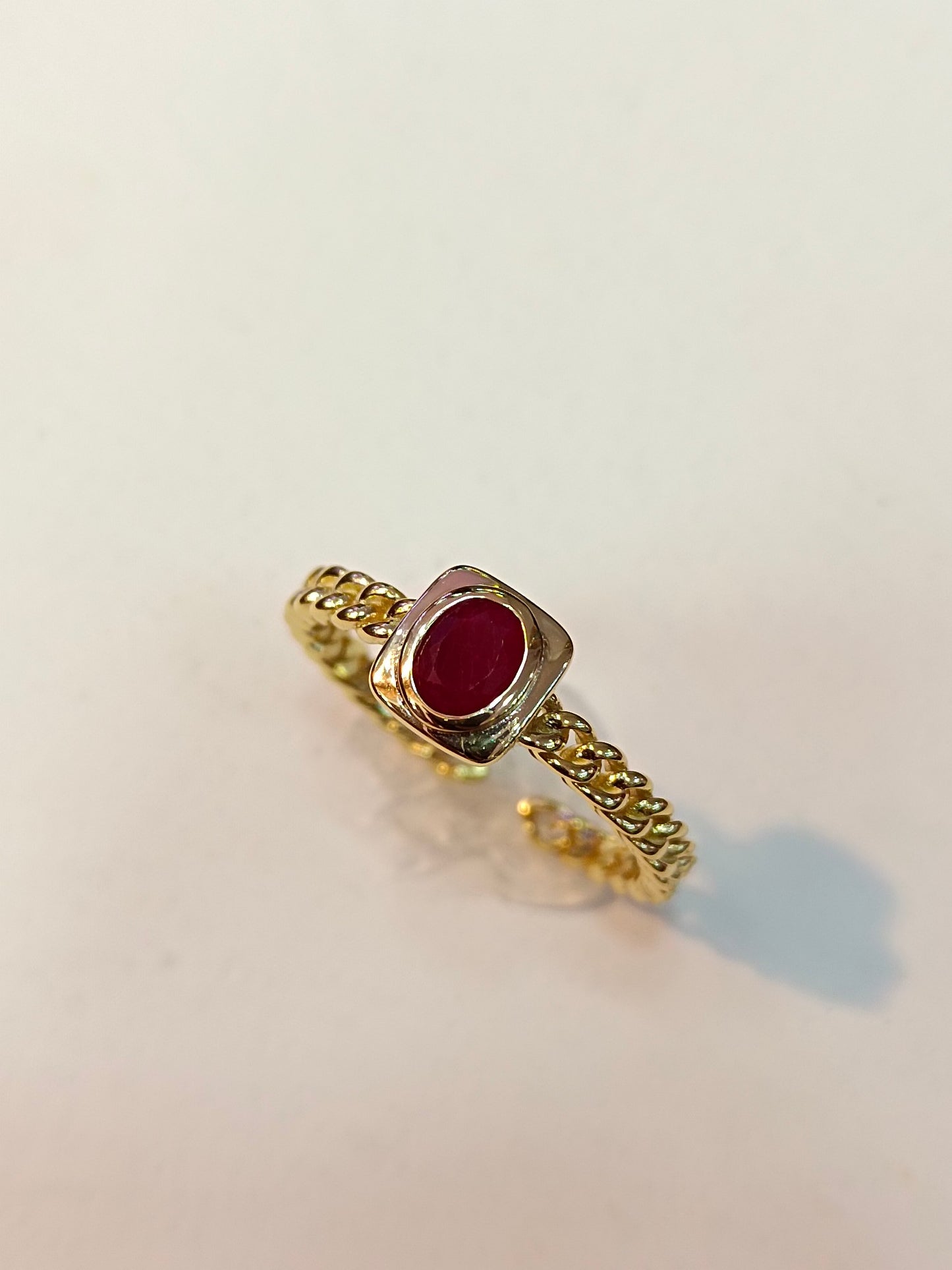 Cincin Ruby Perak S925 Sterling yang Elegan - Barang Kemas Ketukangan Halus