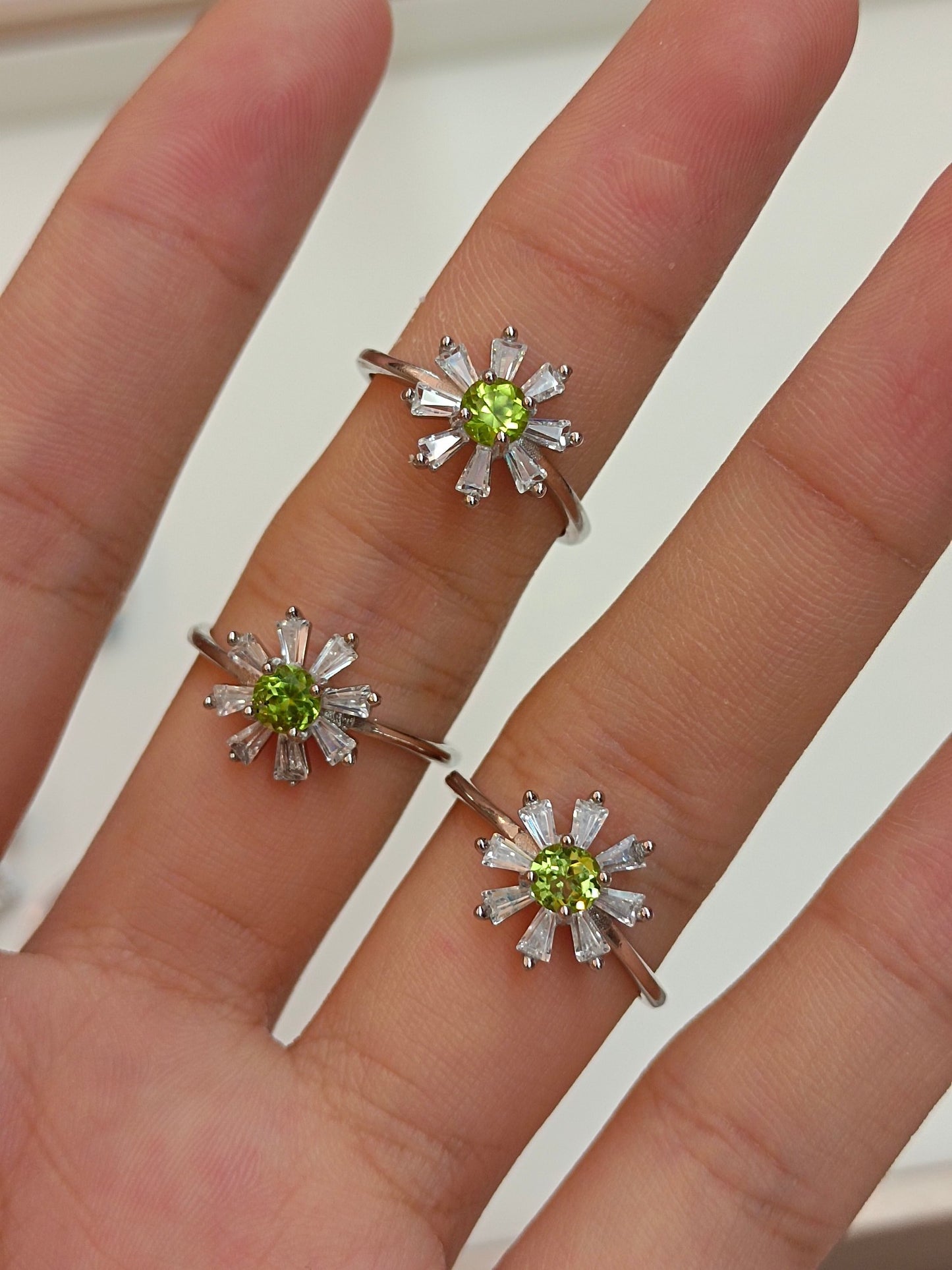 S925 Silver Embedded Peridot Sunflower Ring - Summer Essence Jewelry