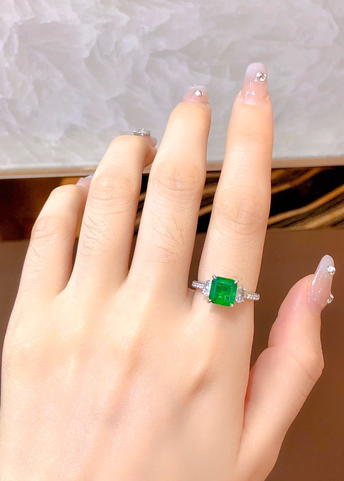 Exquisite Natural Emerald Ring - Muzo Green Jewelry