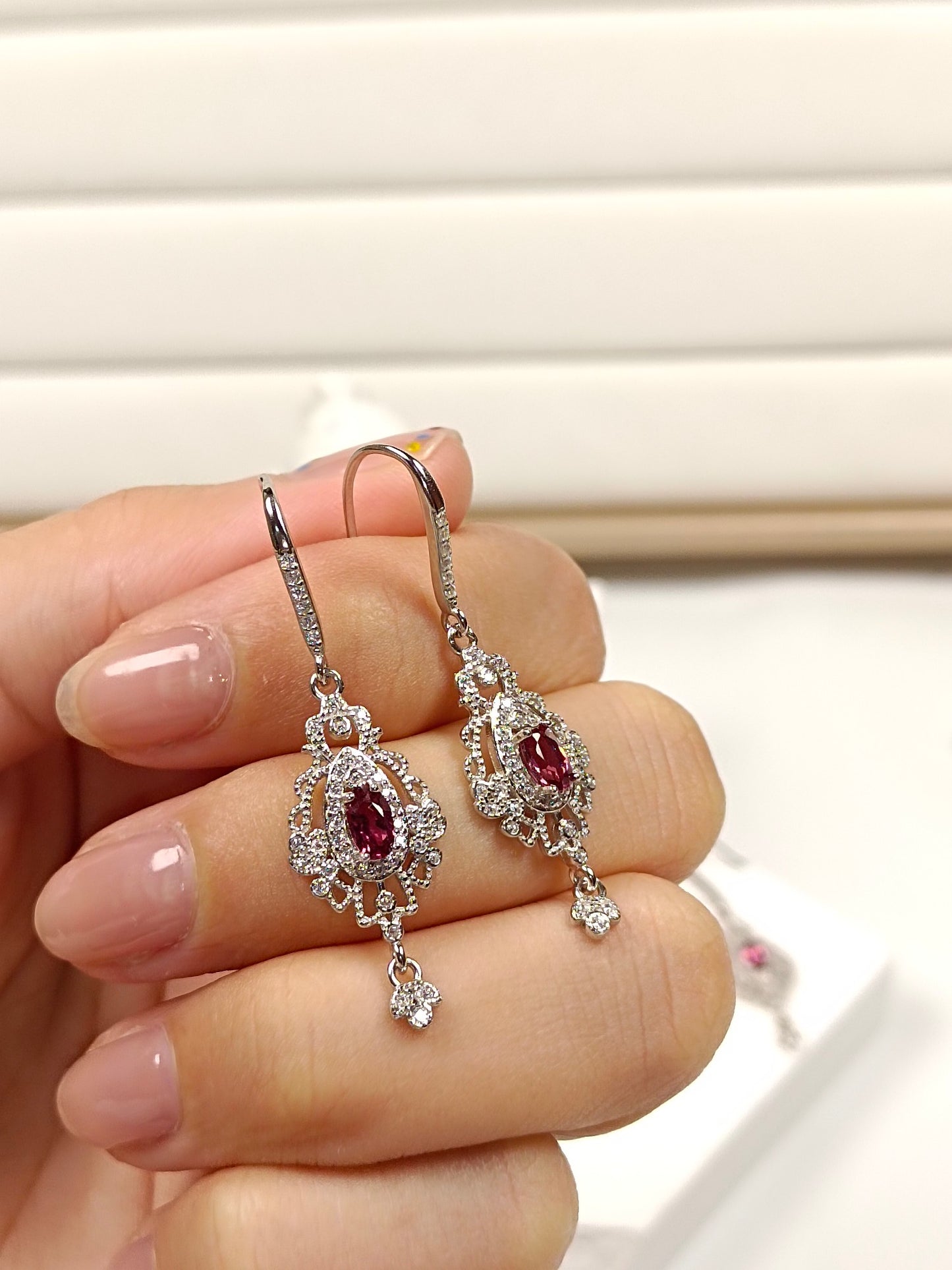 Vintage Style S925 Silver Embedded Purple Garnet Earrings - Jewelry for Elegance