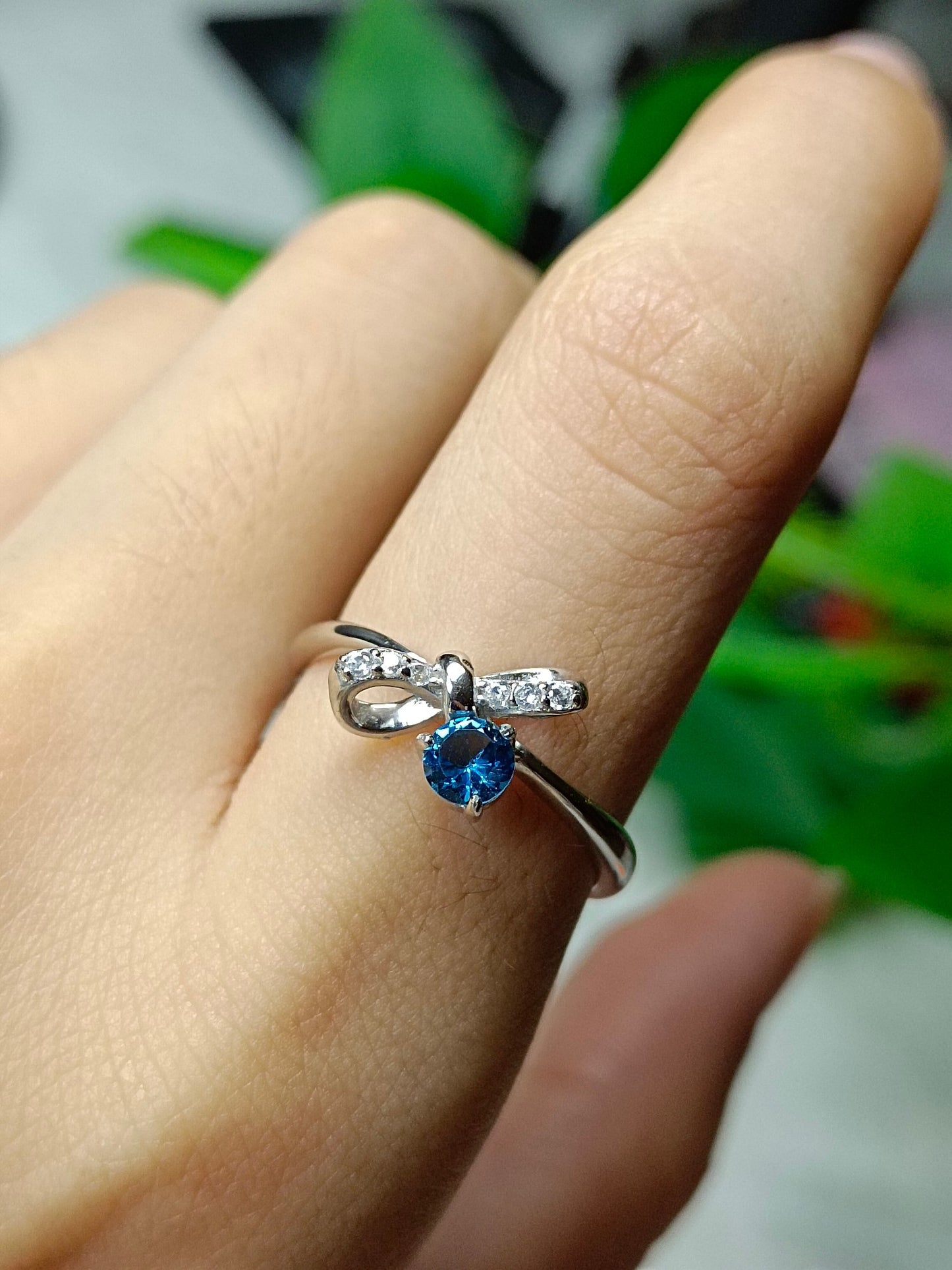 Natuurlijke London Blue Topaz Ring - Sieraden van elegante vlinderdans