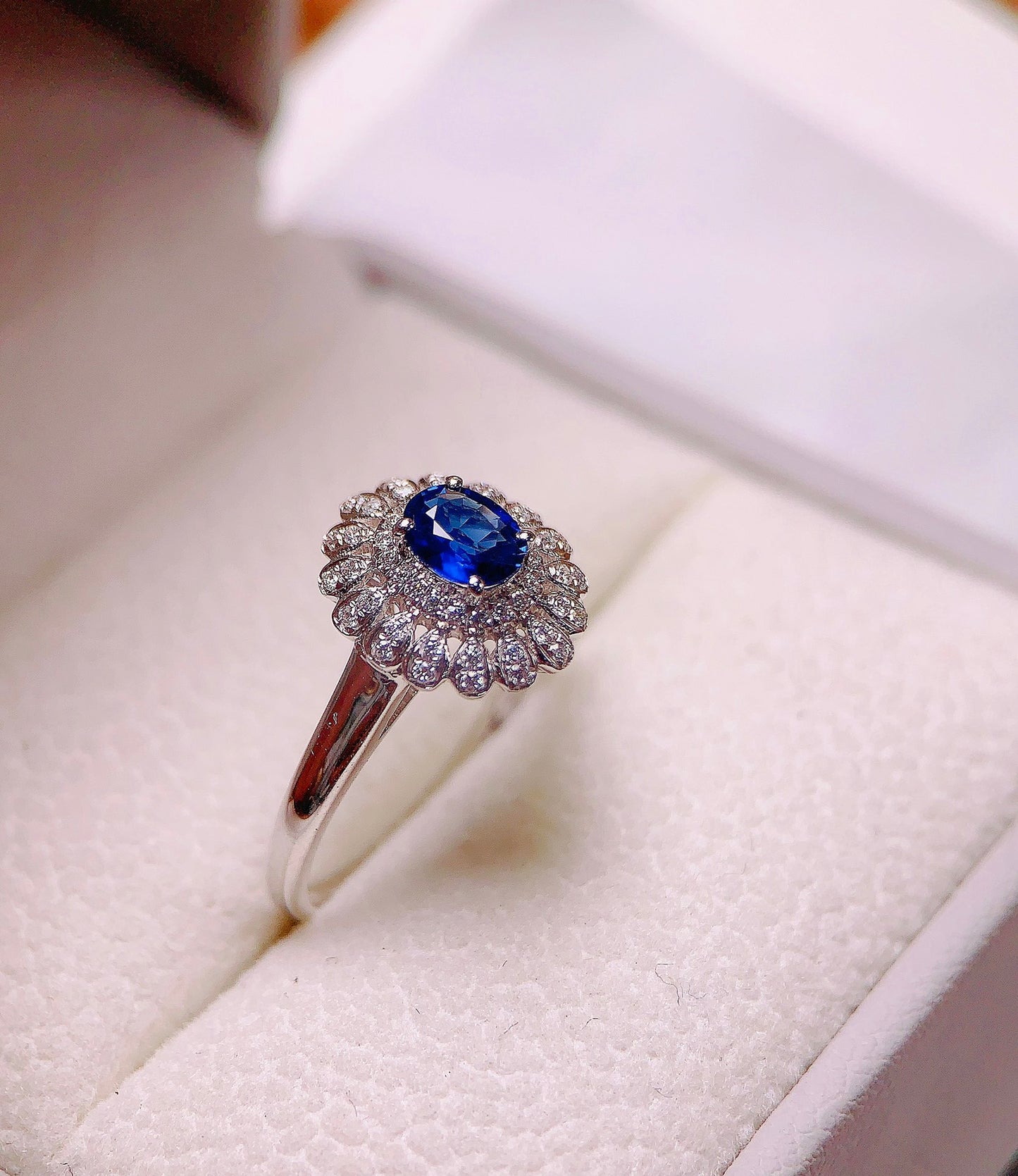 Elegant Natural Sapphire Ring - Fine Jewelry for Every Occasion