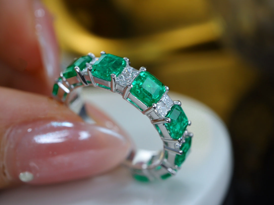 Panjshir Emerald Diamond Pavé Ring - Premium sieradencollectie