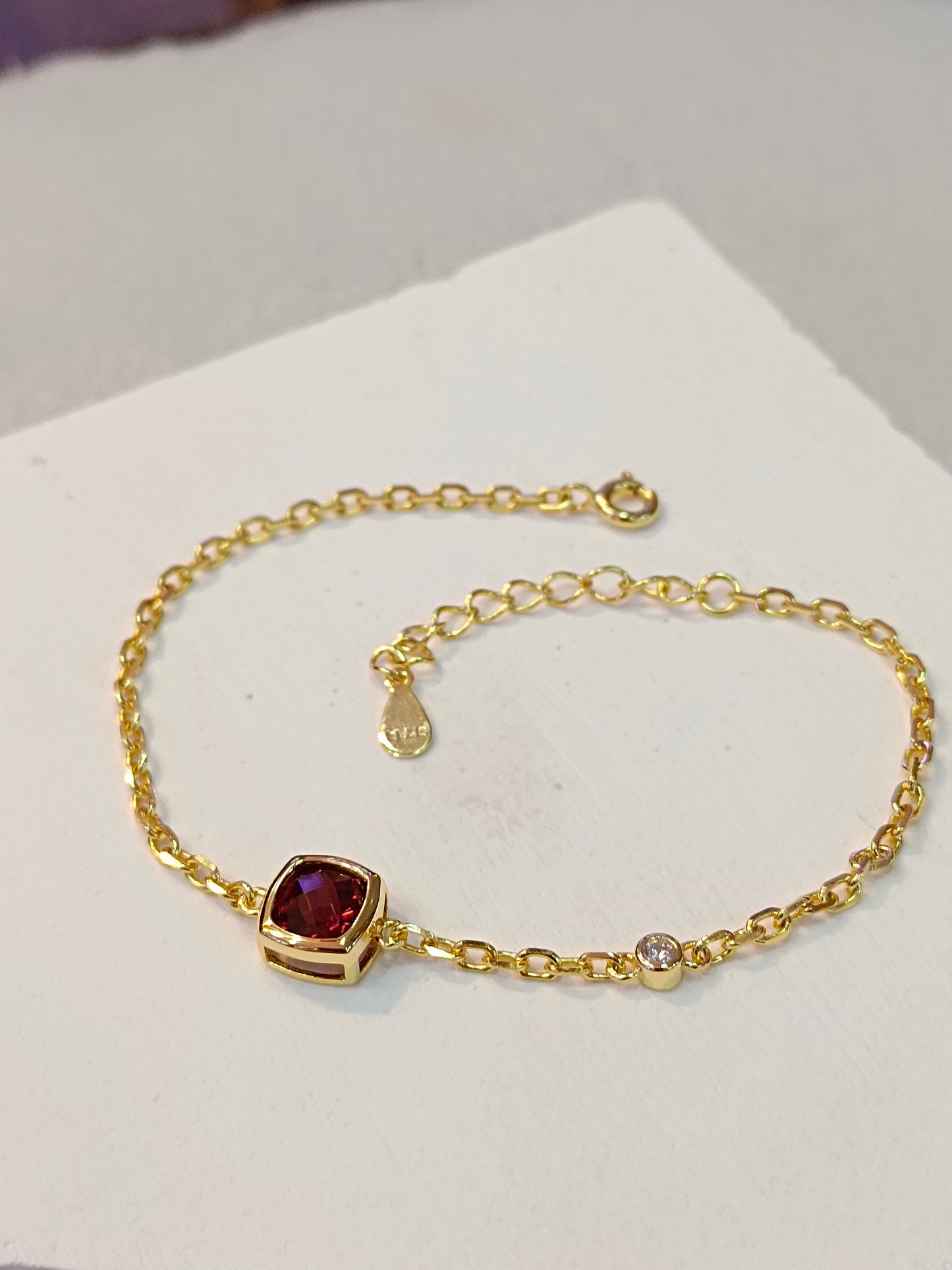 S925 Silver Princess-Cut Garnet Square Bracelet - Elegant Jewelry