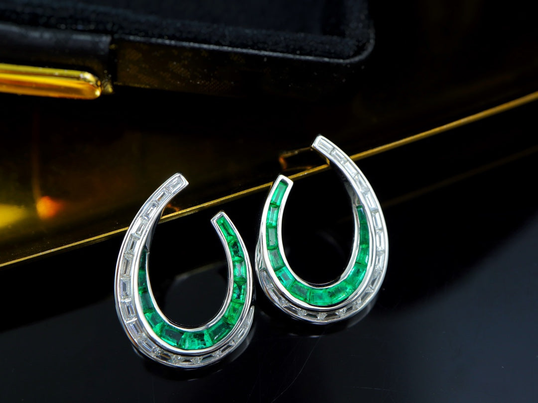 Emerald Earrings Jewelry: Luxurious Panjshir Emerald & Large Diamond Setting