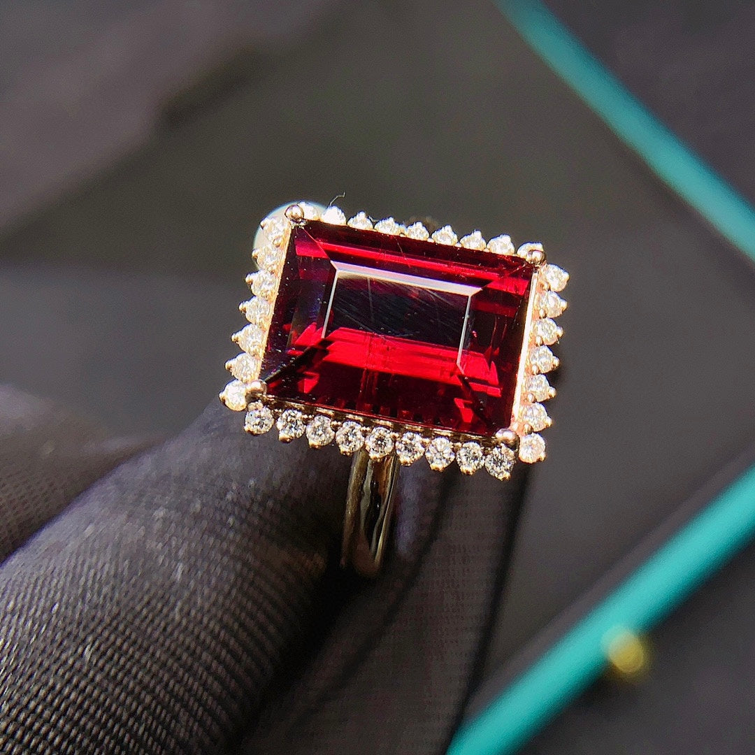 Exquisite Natural Tourmaline Ring - High-End Jewelry