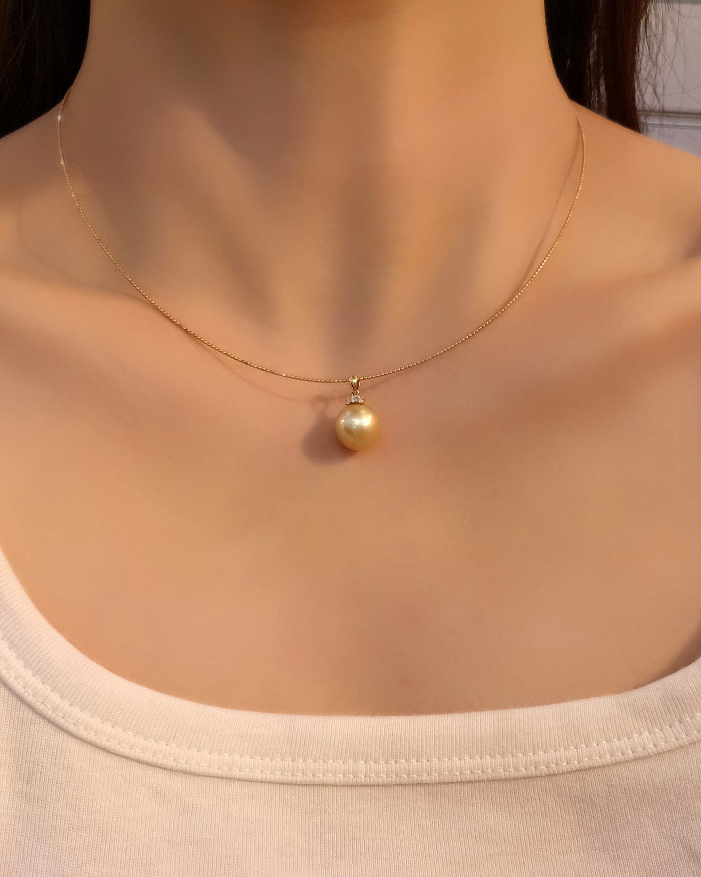 Natural Seawater Gold Pearl Pendant - Elegant Jewelry