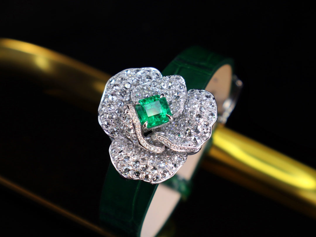 Versatile Emerald Jewelry Piece | 1.76ct Emerald, 3.951ct Diamonds