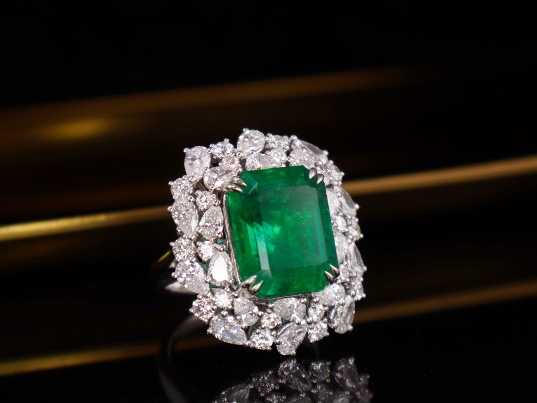 Emerald Pendant/Ring Convertible Jewelry - Vivid Green with International Certificate