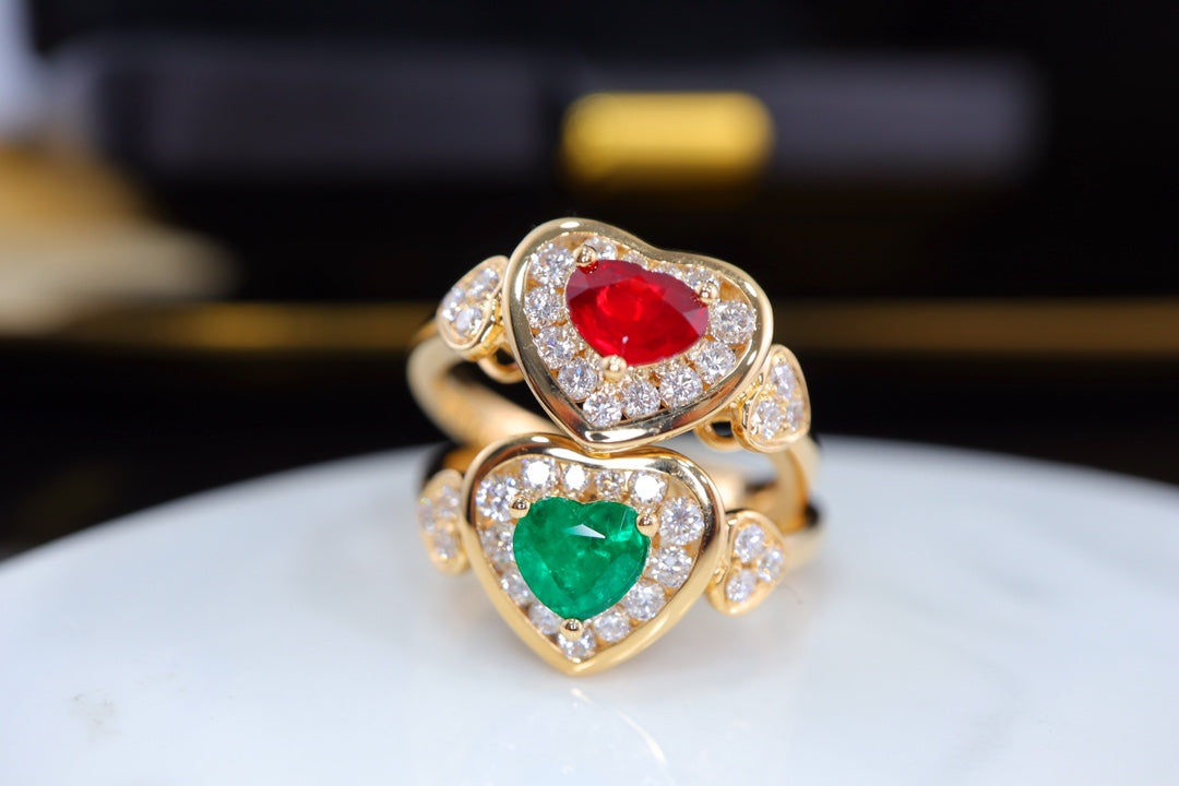 Art Deco Design Heavy Craftsmanship Fine Ring - Unique Heart-Cut Panjshir Emerald Jewelry