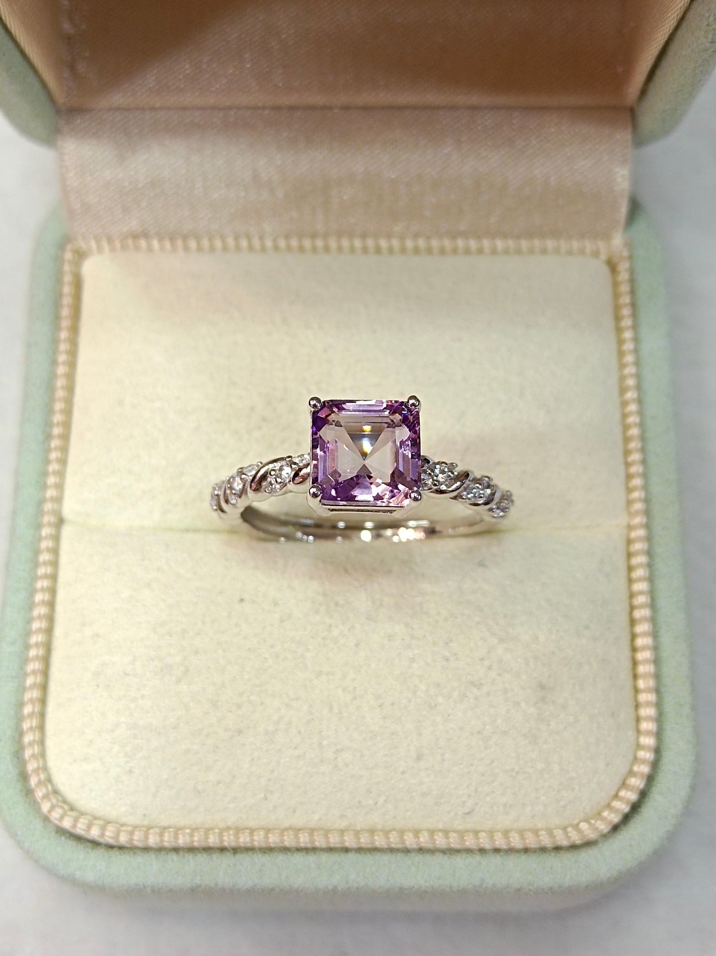 Cincin Persegi Kristal Ungu S925 Sterling Silver Lavender - Barang Kemas Cantik