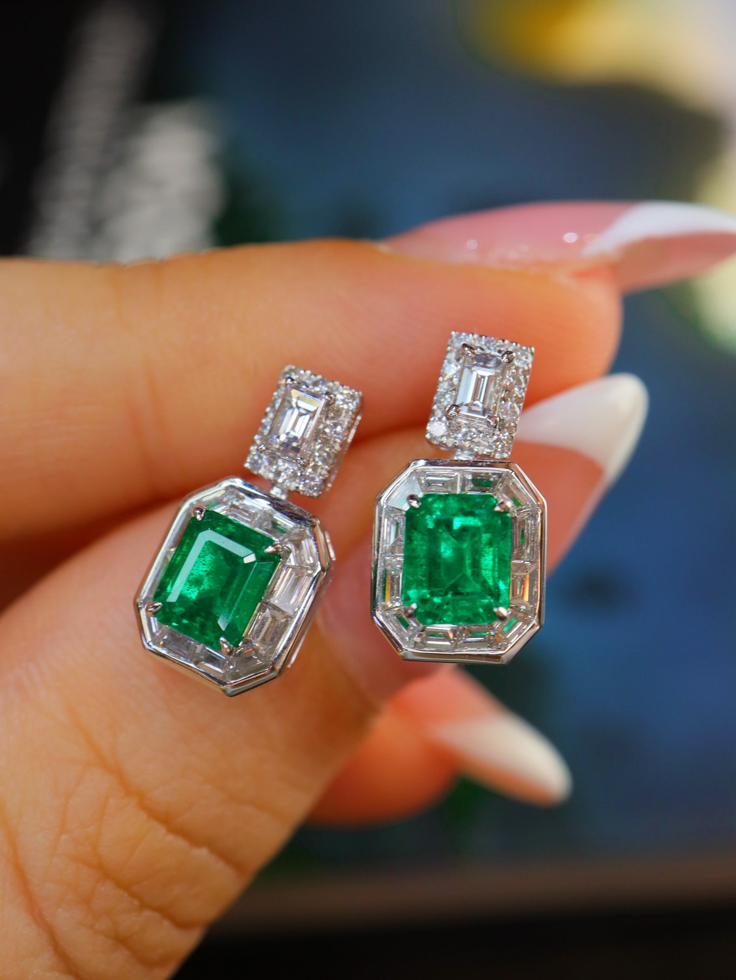 Emerald Stud Earrings - A Must-Have for the Chic Girl | Jewelry Collection