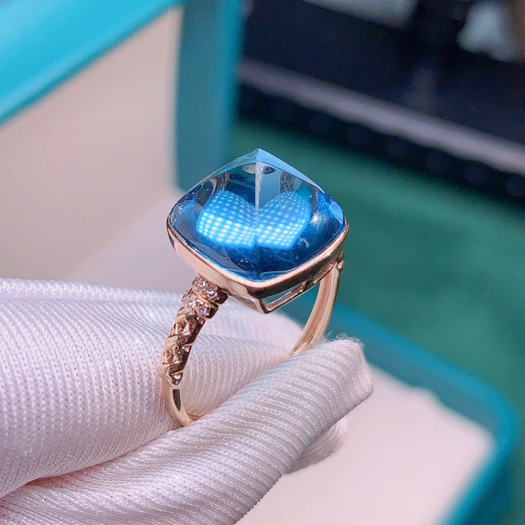 Dazzling Blue Topaz Ring - A Jewelry Masterpiece