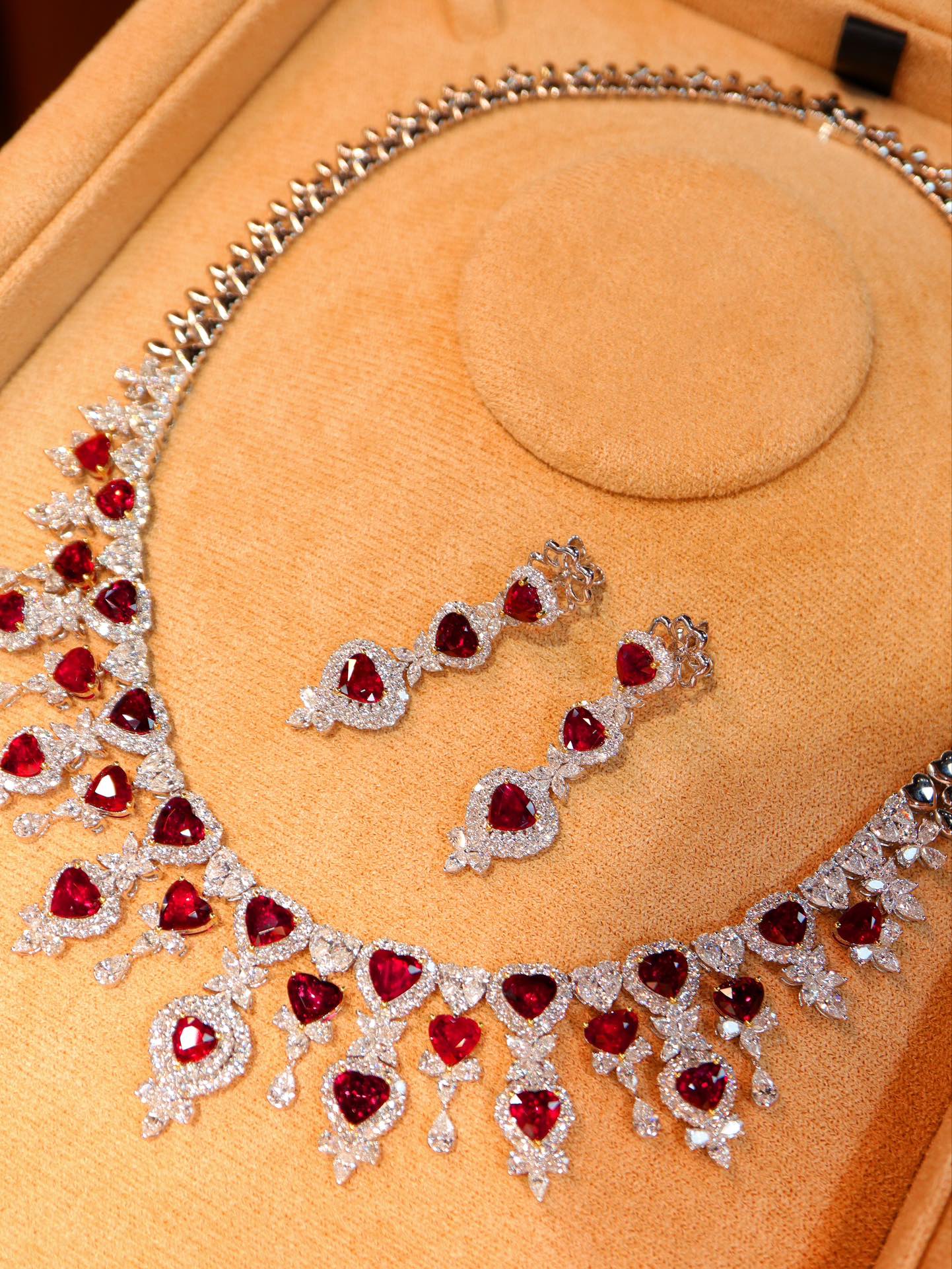 Exclusive Collection: Heart-Cut Ruby Evening Jewelry Set