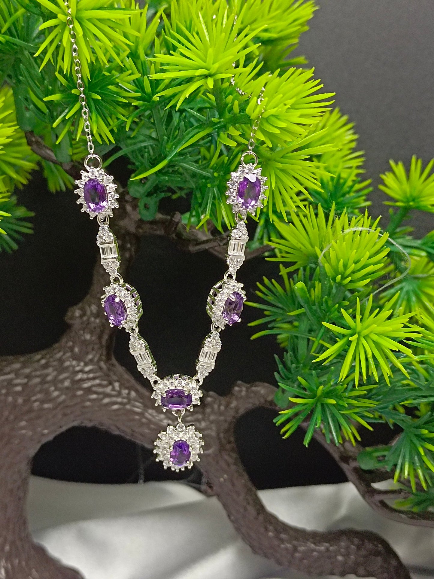 Luxurious S925 Silver Embedded Amethyst Necklace - Exquisite Jewelry