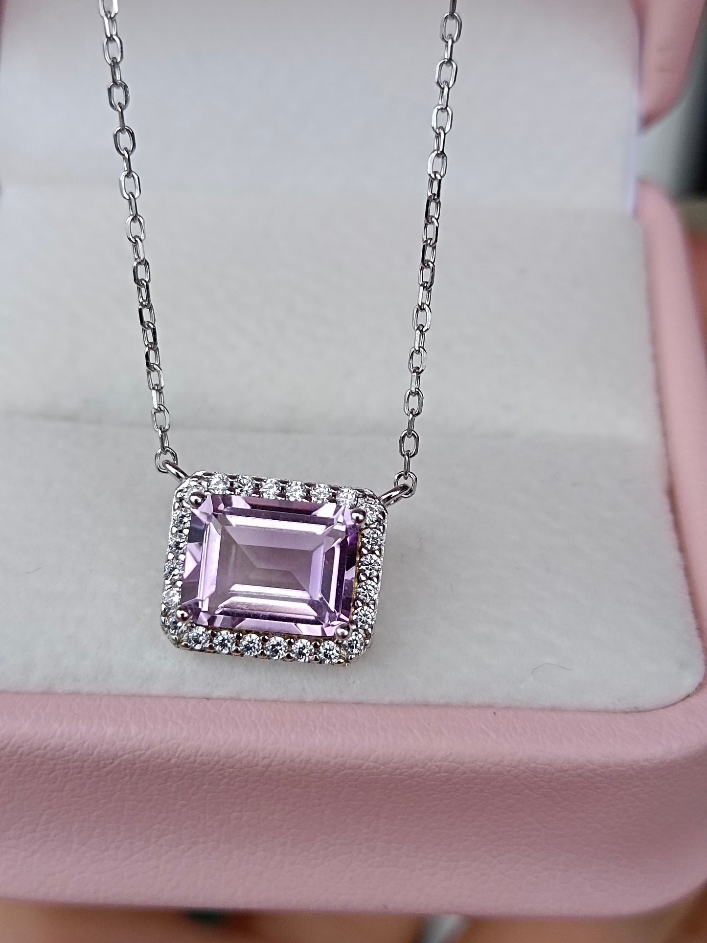 Kalung Amethyst Lavender Asli - Perhiasan Elegan dan Minimalis