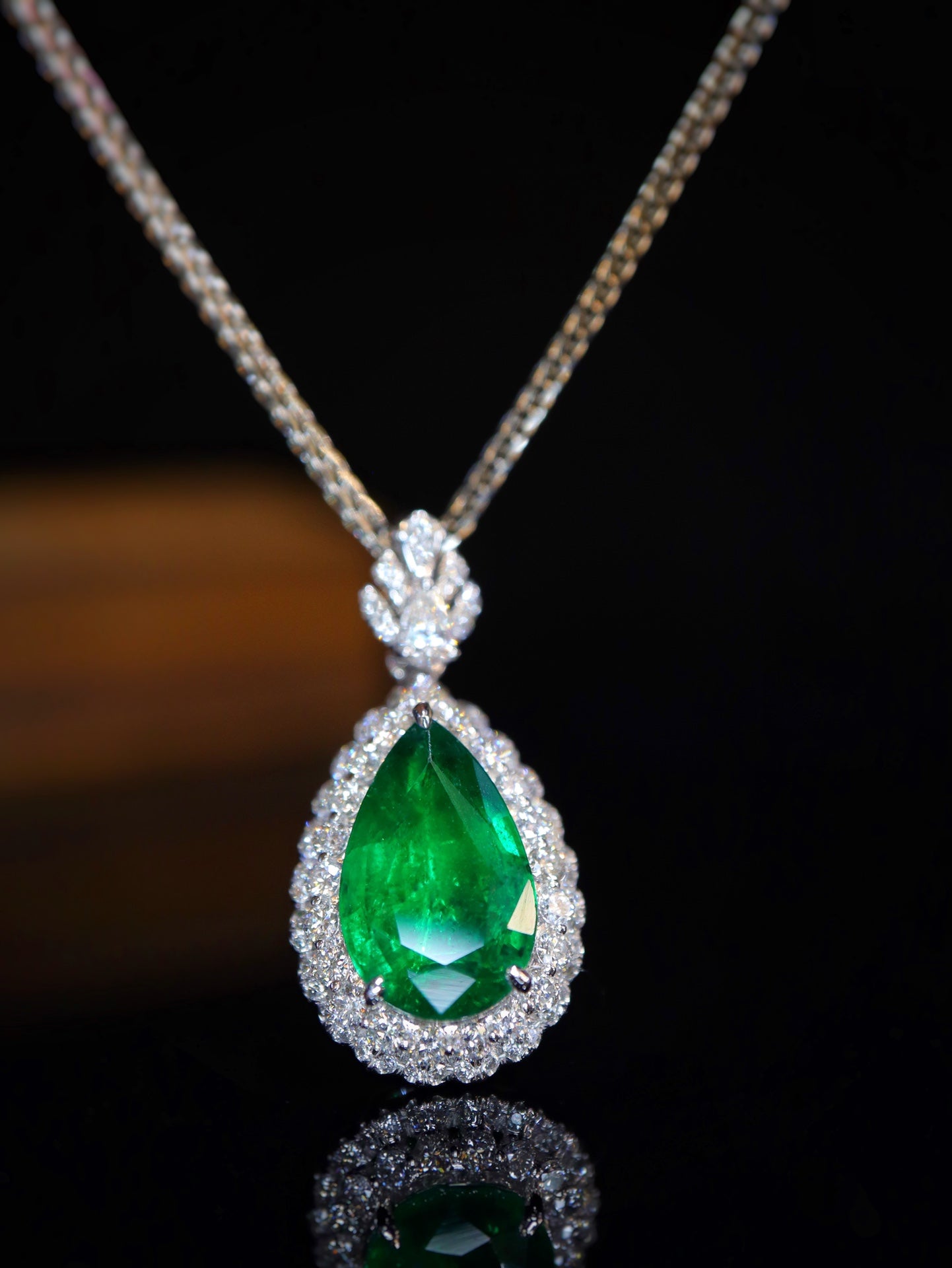 Emerald Pendant - Classic Drop Cut Design Jewelry