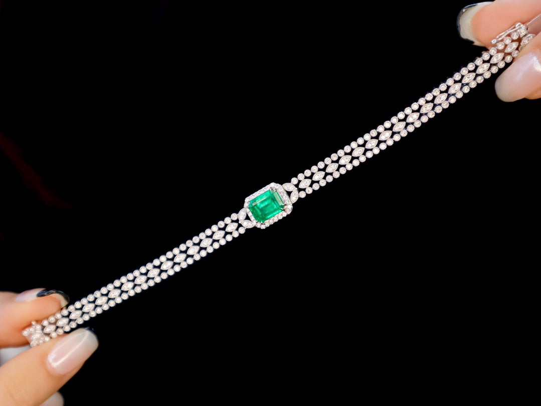 Wide Diamond Emerald Bracelet: Luxurious Lace-Like Jewelry