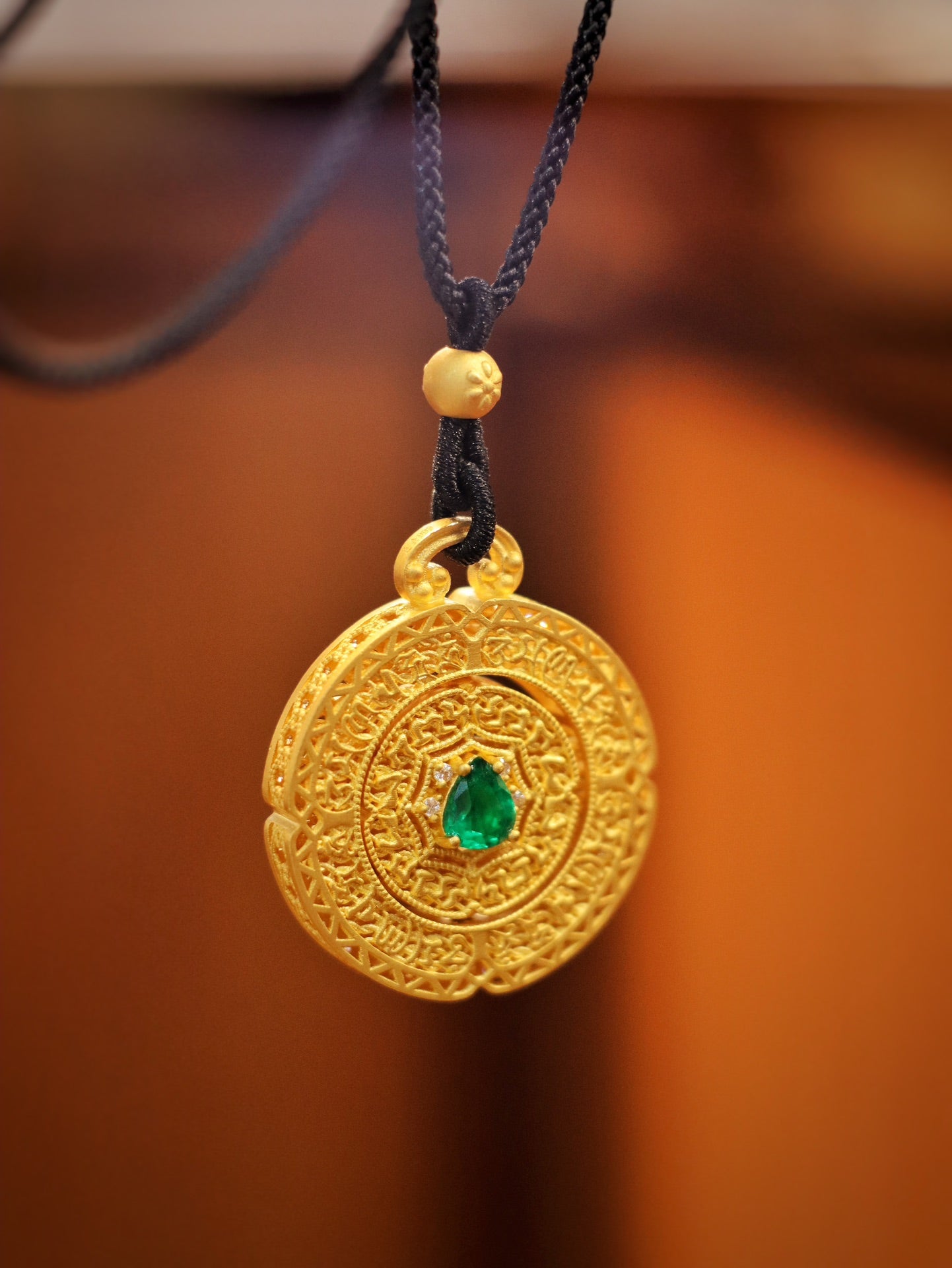 Time to Turn Fortune ✨Blessings Ahead: 24k Gold Emerald Diamond Pendant