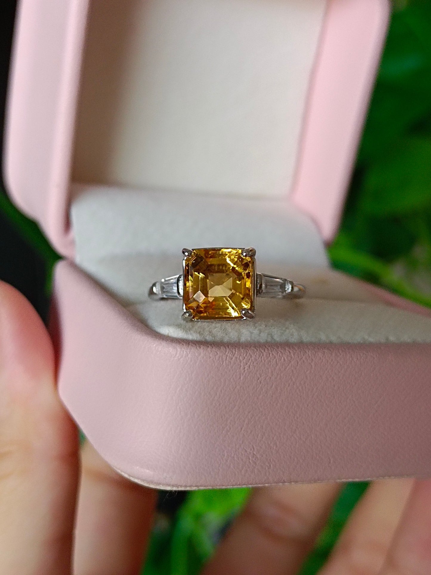 Cincin Persegi Citrine Kuning Asli yang Indah - Barang Kemas