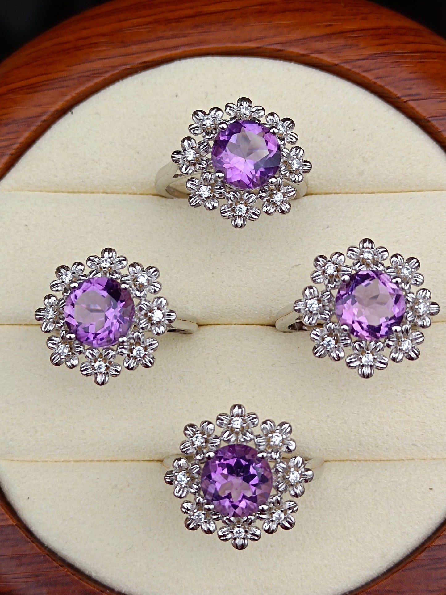 Cincin Bunga Kaya Amethyst Asli yang Indah - Barang Kemas Unik