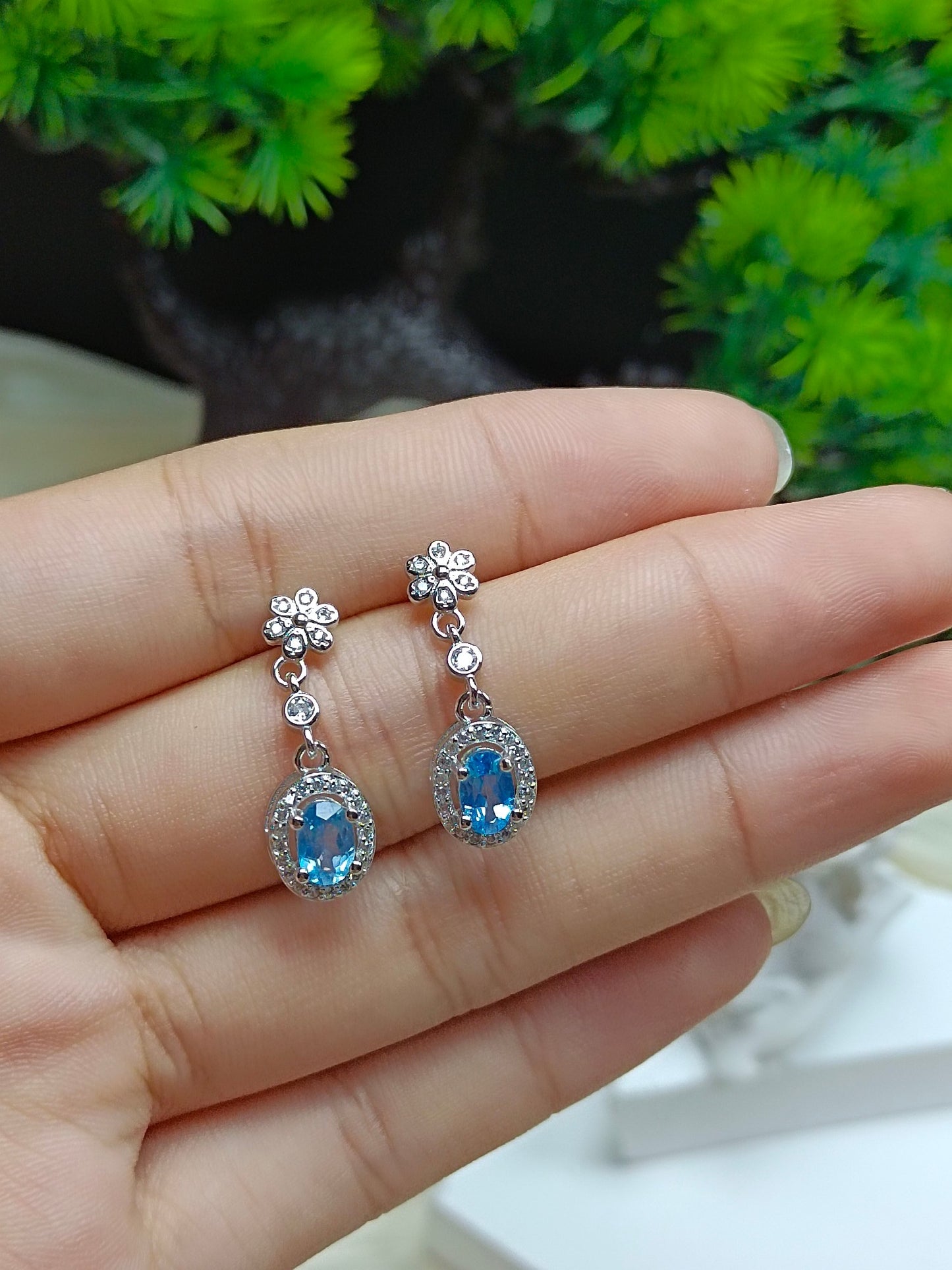 S925 Silver Embedded Topaz Earrings - New Fashionable Euro-American Style Teardrop Studs Jewelry