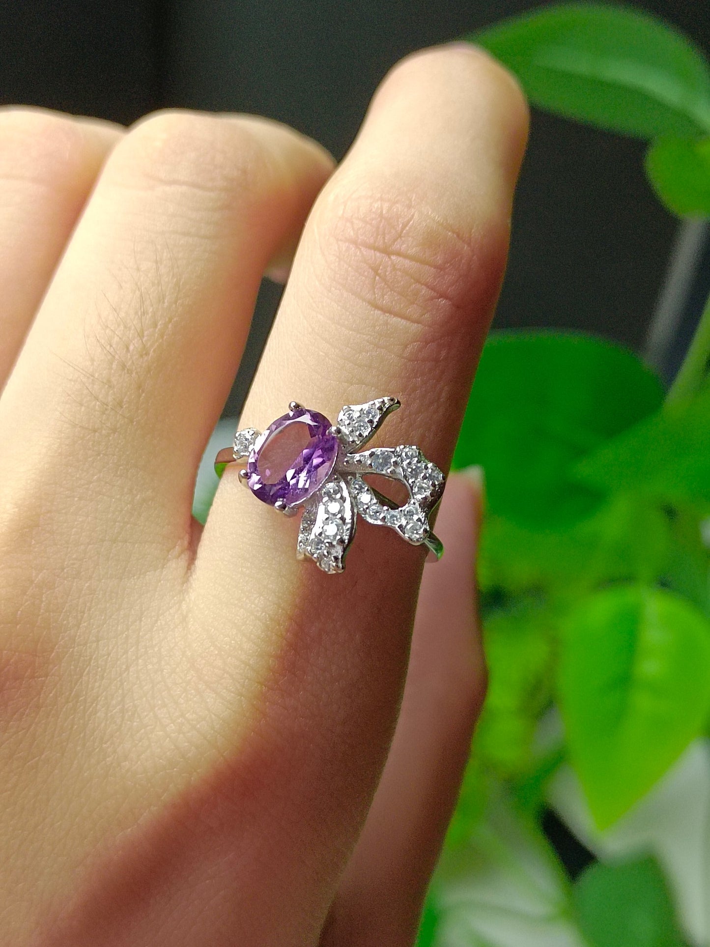 Natural Amethyst Ring - Exquisite Jewelry for Elegance