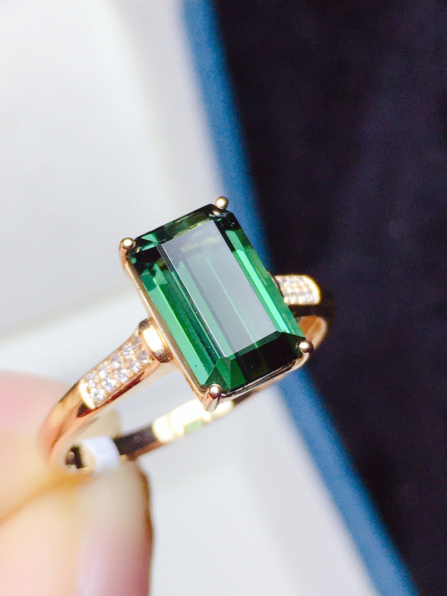 Natural Tourmaline Ring in 18K Gold with Diamond Accents - Exquisite Jewelry