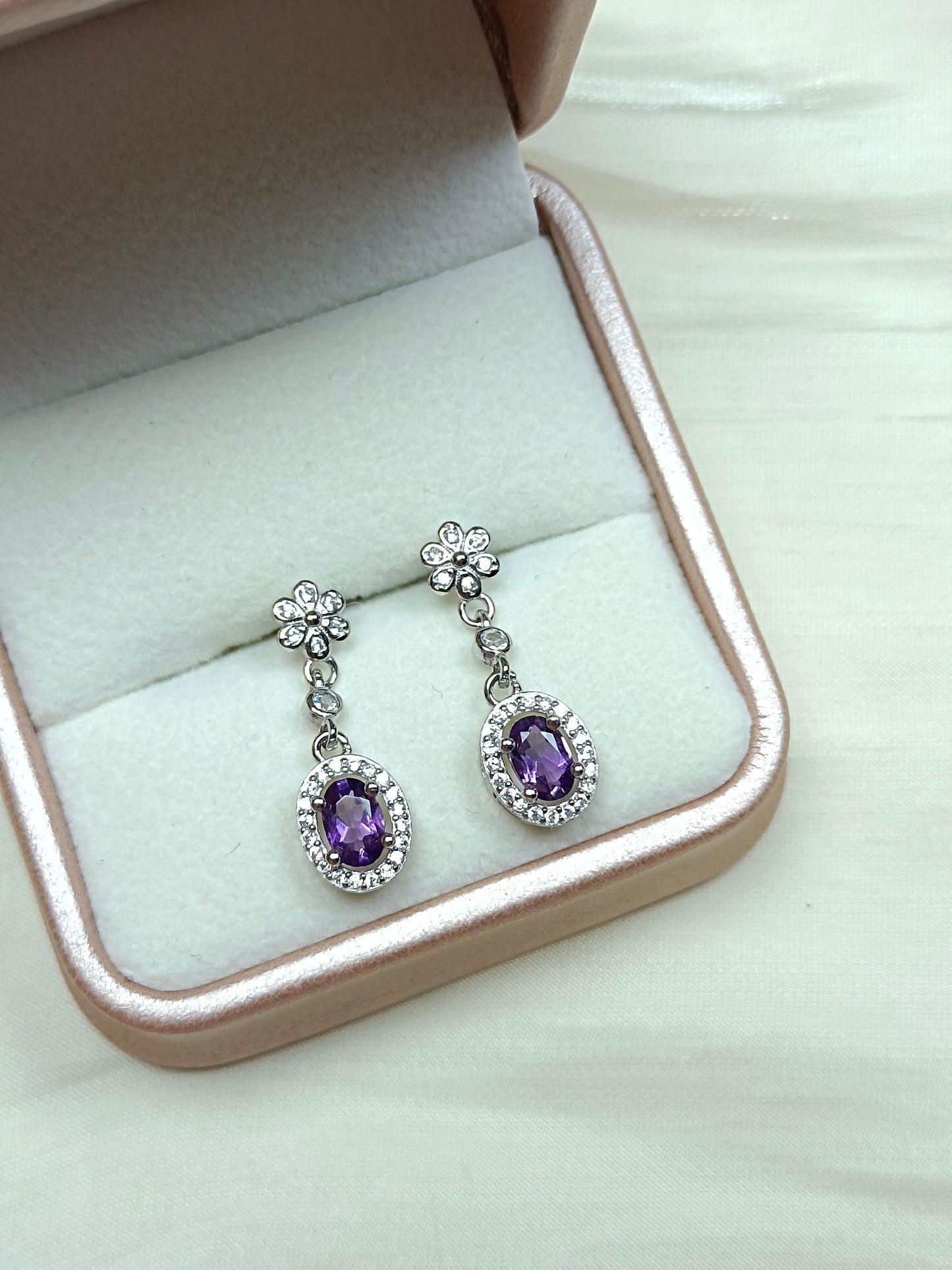 Elegant S925 Silver Embedded Amethyst Earrings - Fashionable Teardrop Jewelry