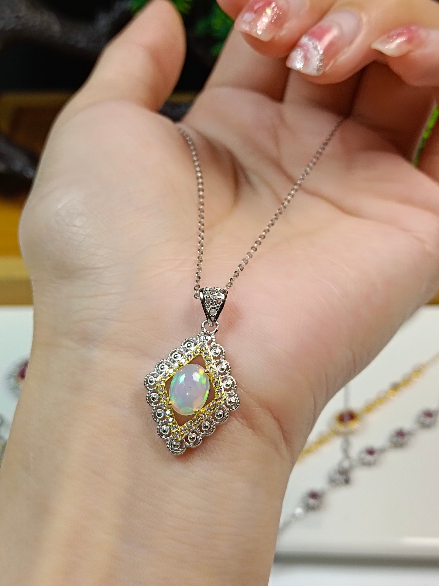 S925 Silver Embedded Opal Rhombus Pendant - New Chanel-Style Elegant Colored Gem Pendant Jewelry