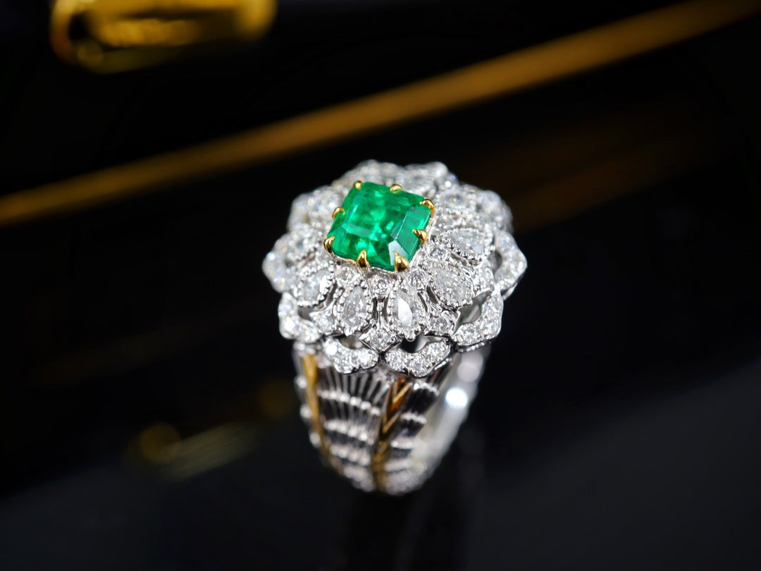 Panjshir Emerald Ring - Premium Guild Certified Verdant Green Jewelry