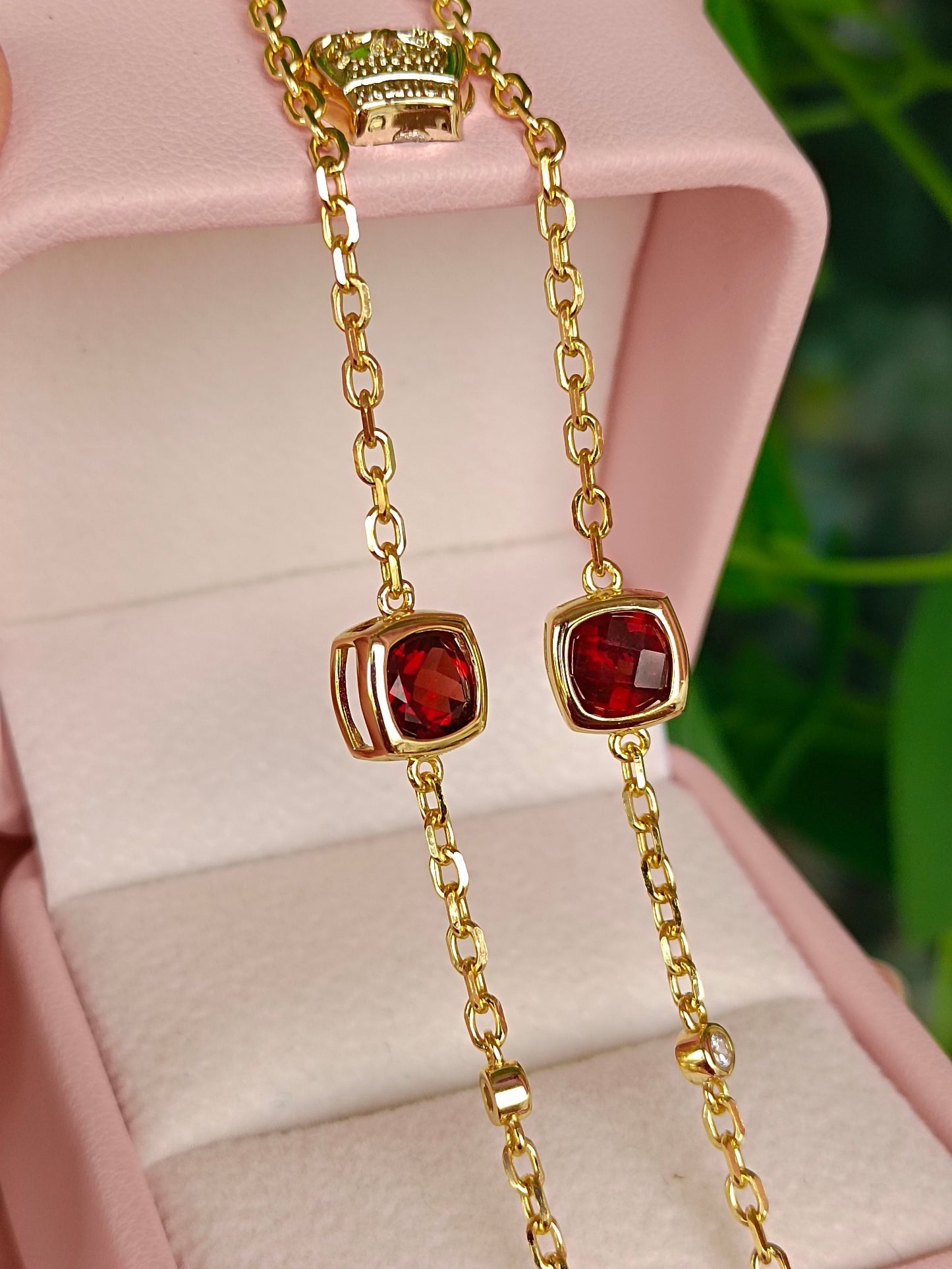 Gelang Garnet Potongan Puteri Cantik - Rekaan Barang Kemas Unik