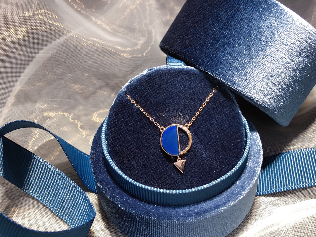 Minimalistische 18K Dominicaanse blauwe amber ketting - elegante tijdloze sieraden