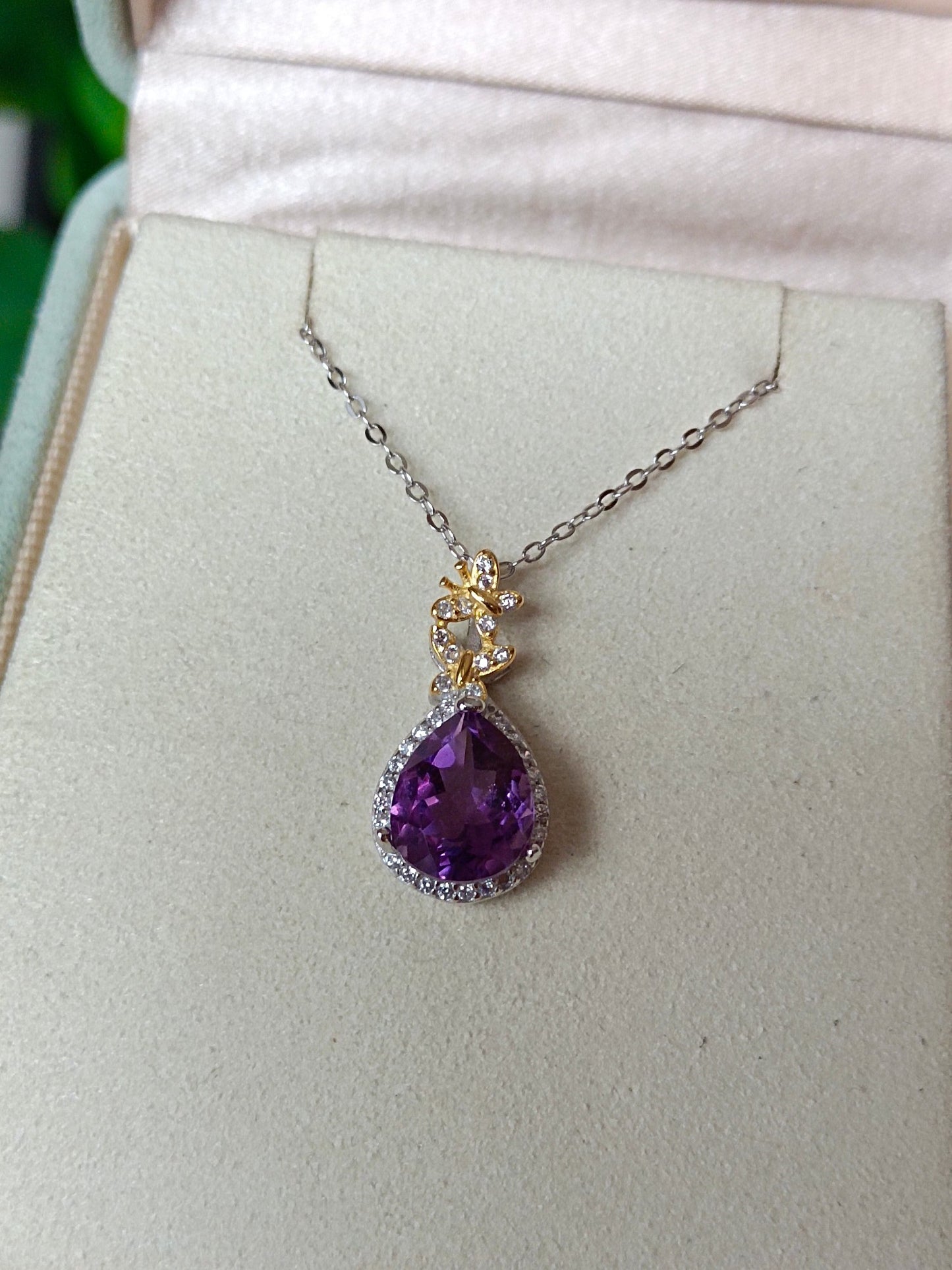 Elegant Natural Purple Crystal Teardrop Pendant Jewelry