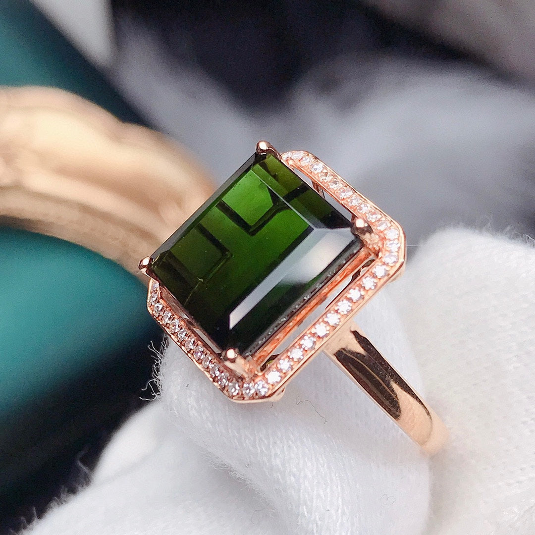 Exquisite Natural Tourmaline Ring - A Must-Have Jewelry Piece