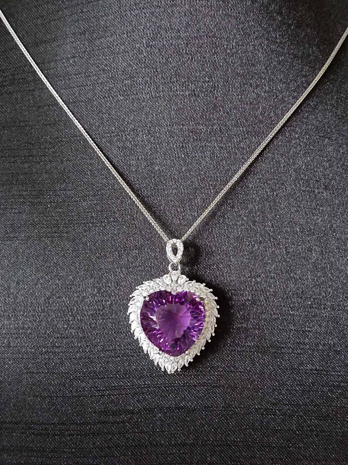 Jewelry Exclusive: Natural Purple Amethyst Heart Pendant