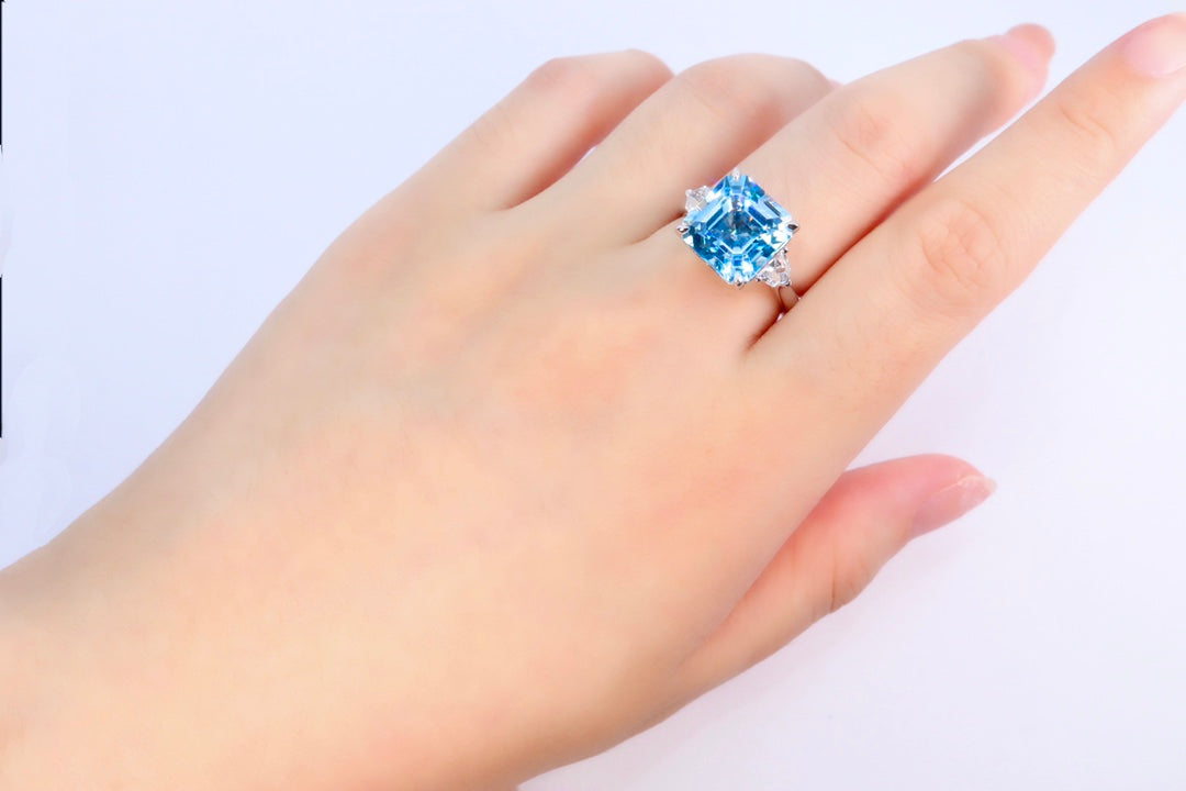 Exquisite Swiss Blue Topaz Ring - A Must-Have Jewelry Piece