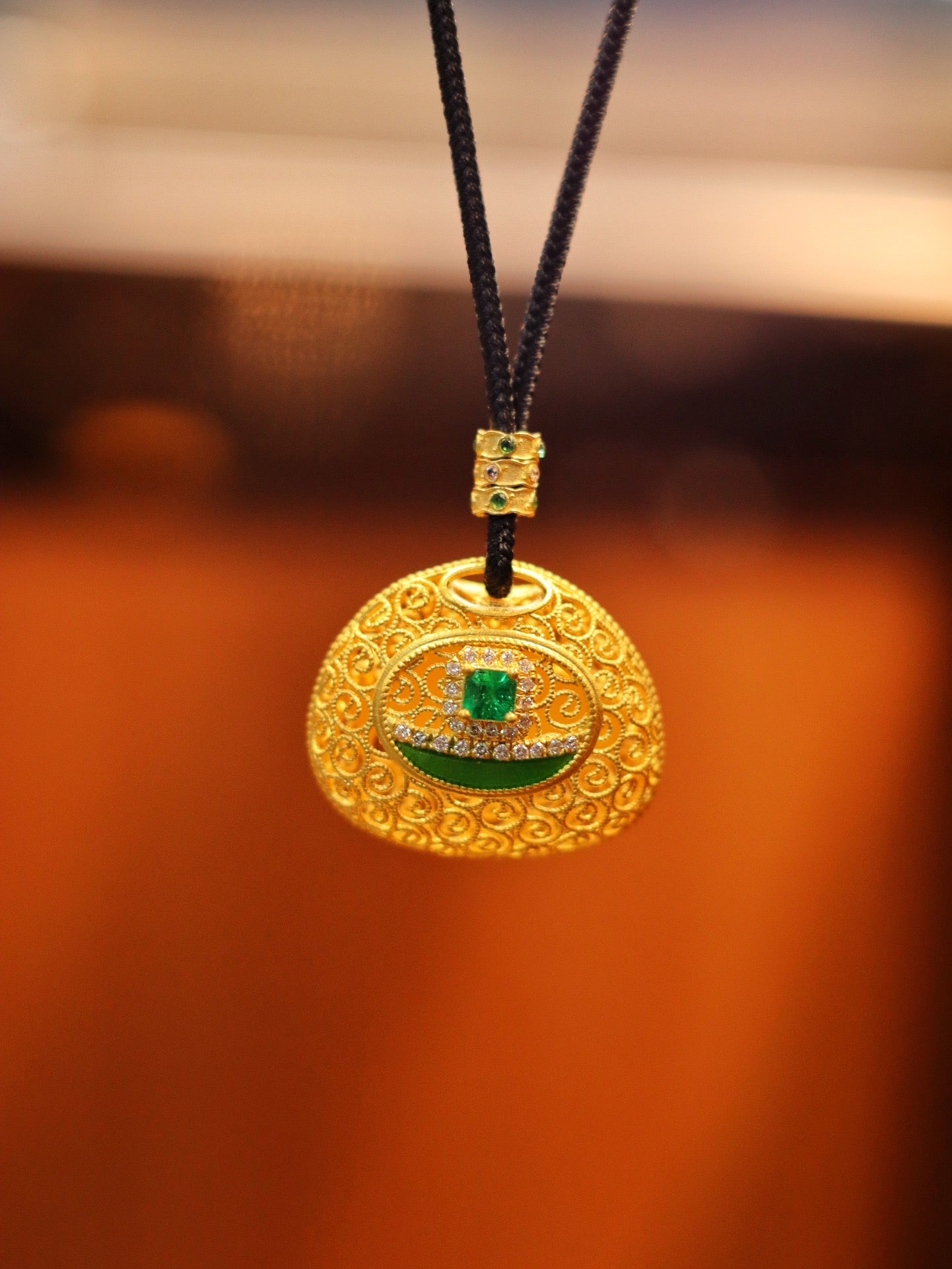 24k Gold Emerald Pendant - High-Quality Jewelry Piece