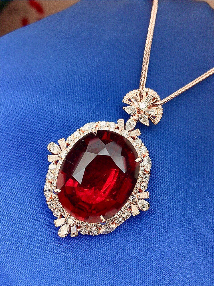 Exquisite Collectible Jewelry: Top-Grade Large Carat Ruby-Like Tourmaline Pendant