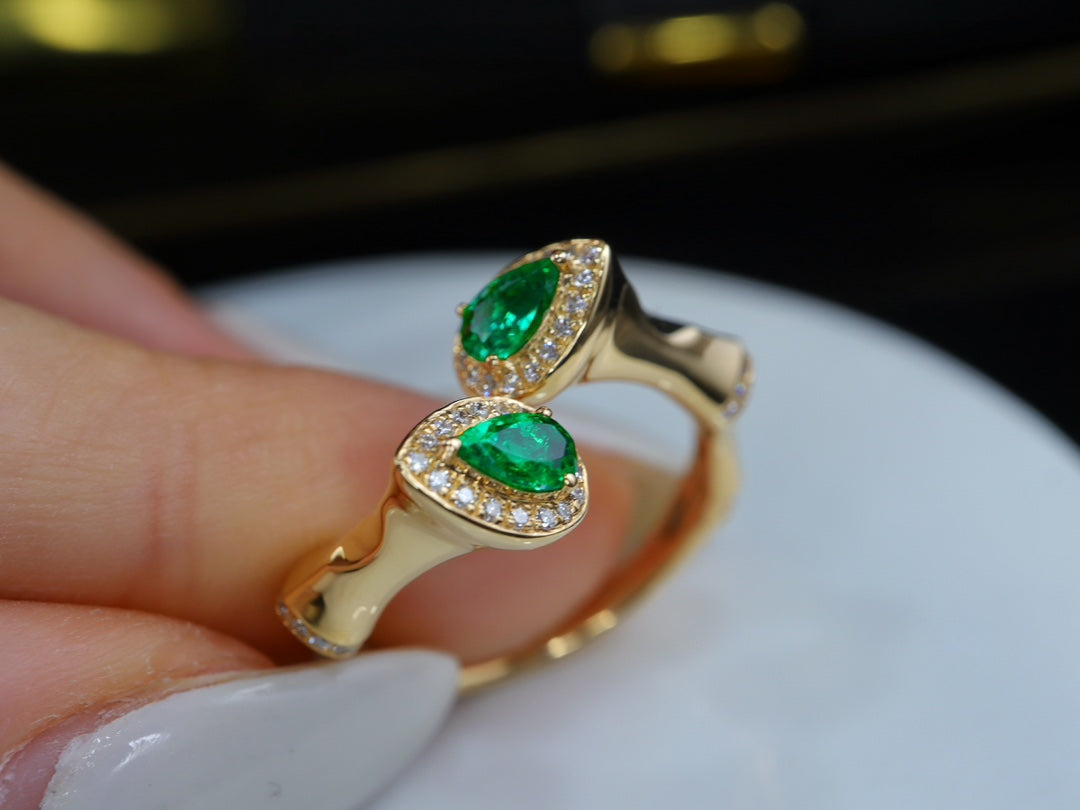 Elevate Your Style: Premium Bamboo-Inspired Emerald Ring - Fine Jewelry