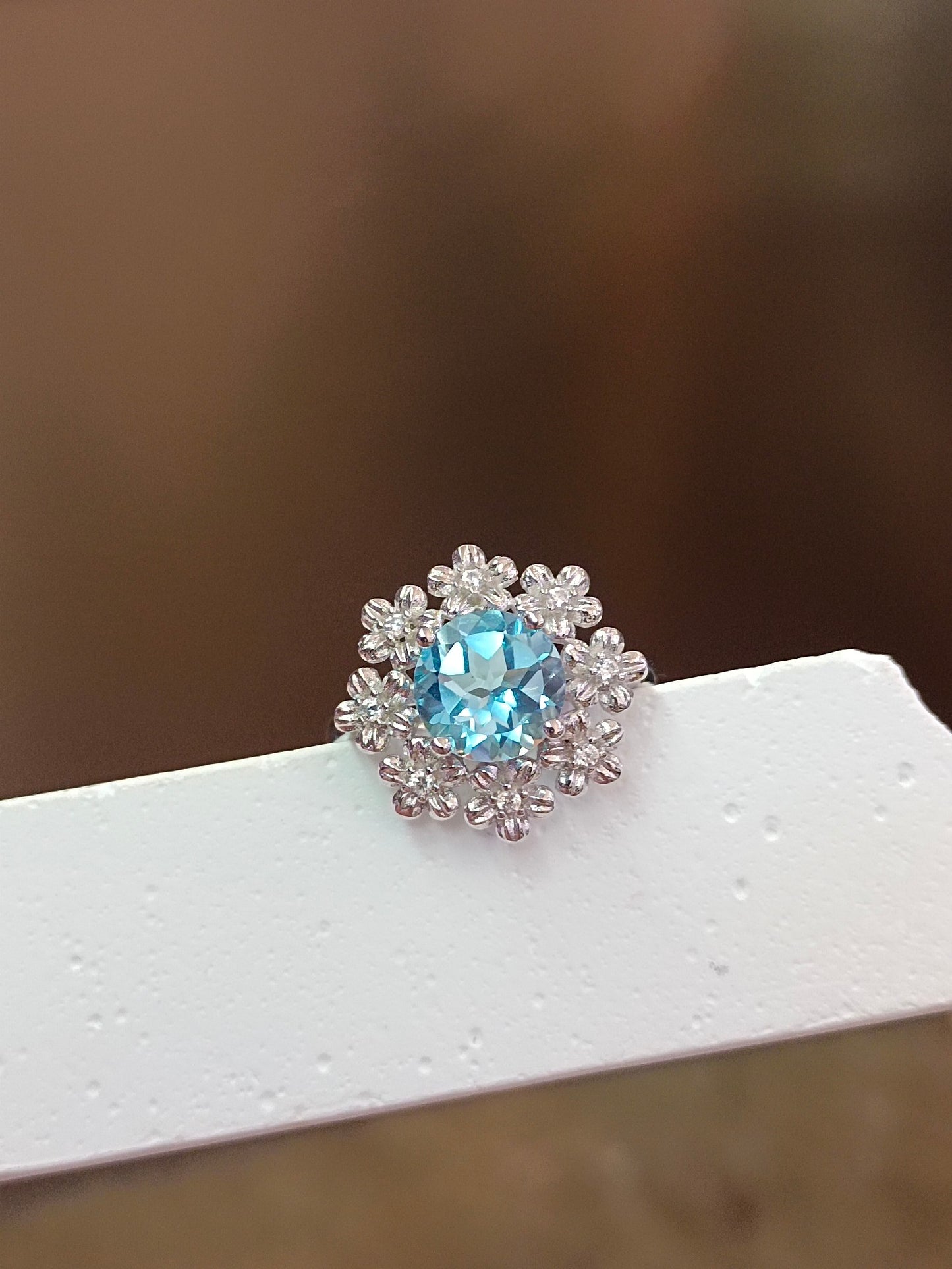 Cincin Bunga Kaya Topaz S925 Perak Indah - Barang Kemas Elegan