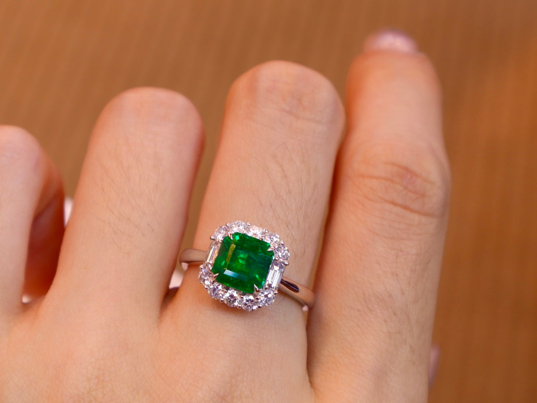 Emerald Ring Jewelry: A Versatile and Stylish Choice for Any Occasion